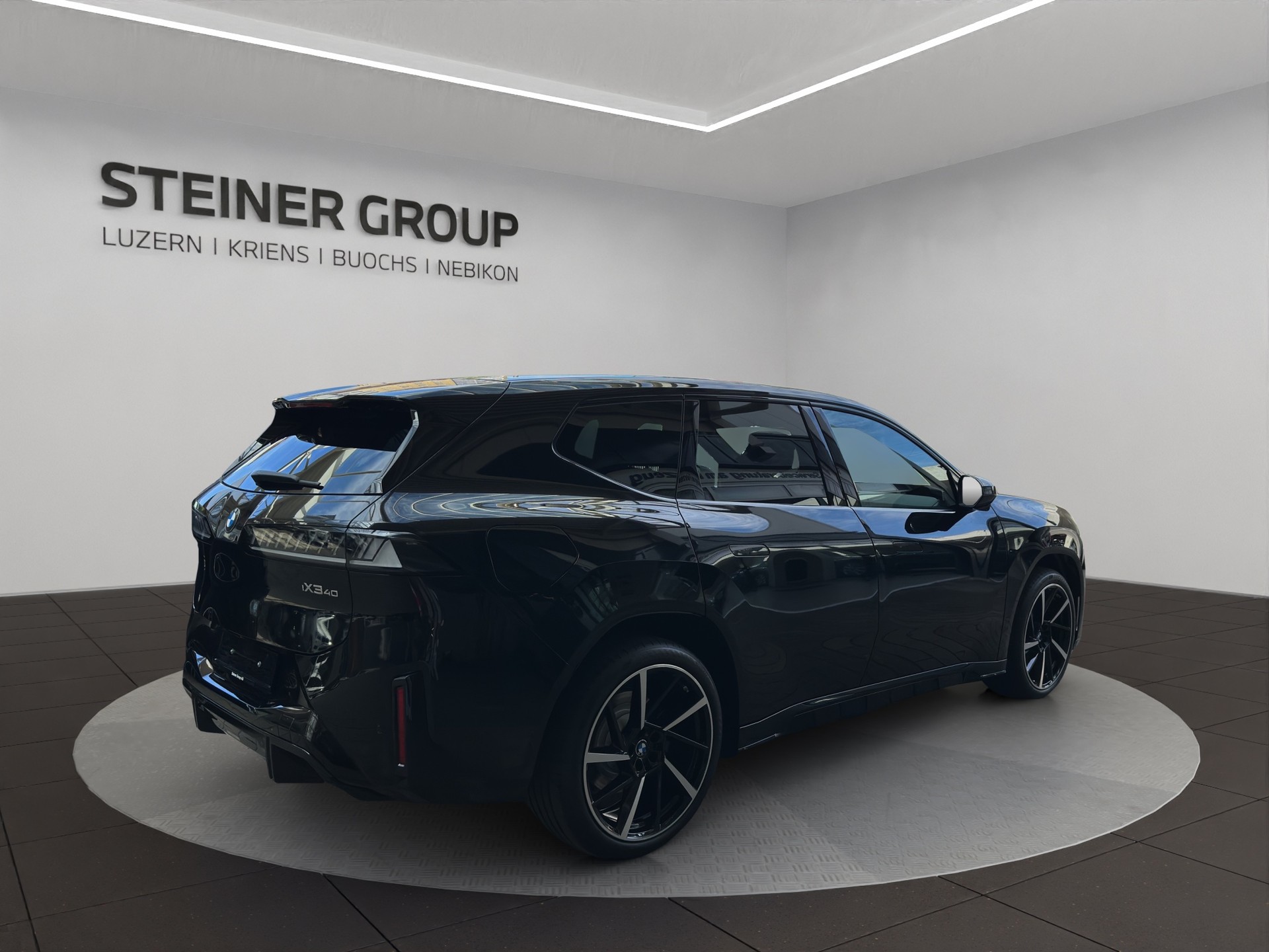 BMW iX3 40 M Sport-image-4