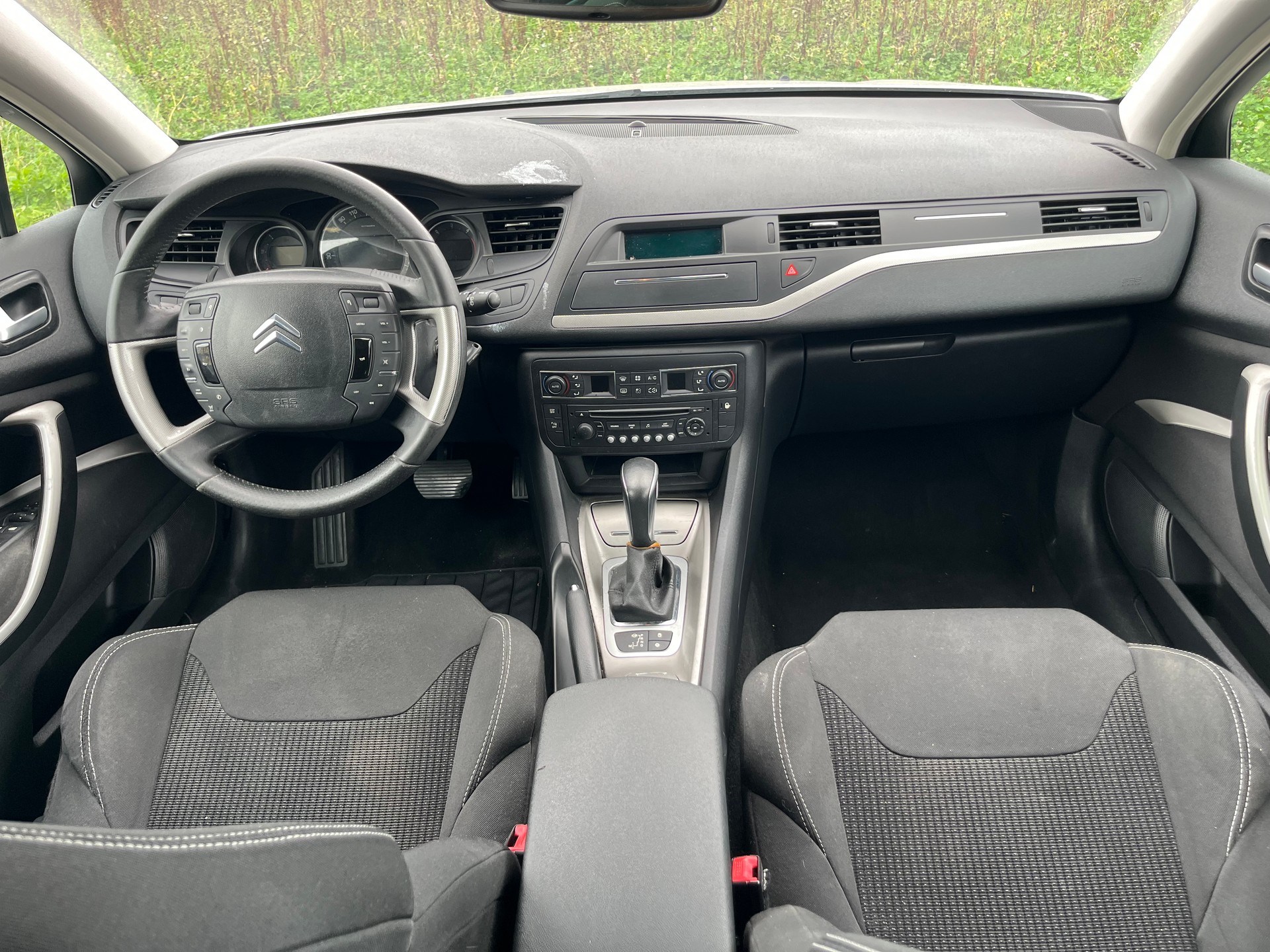 CITROEN C5 Tourer 2.0 HDi Exclusive Automatic-image-9