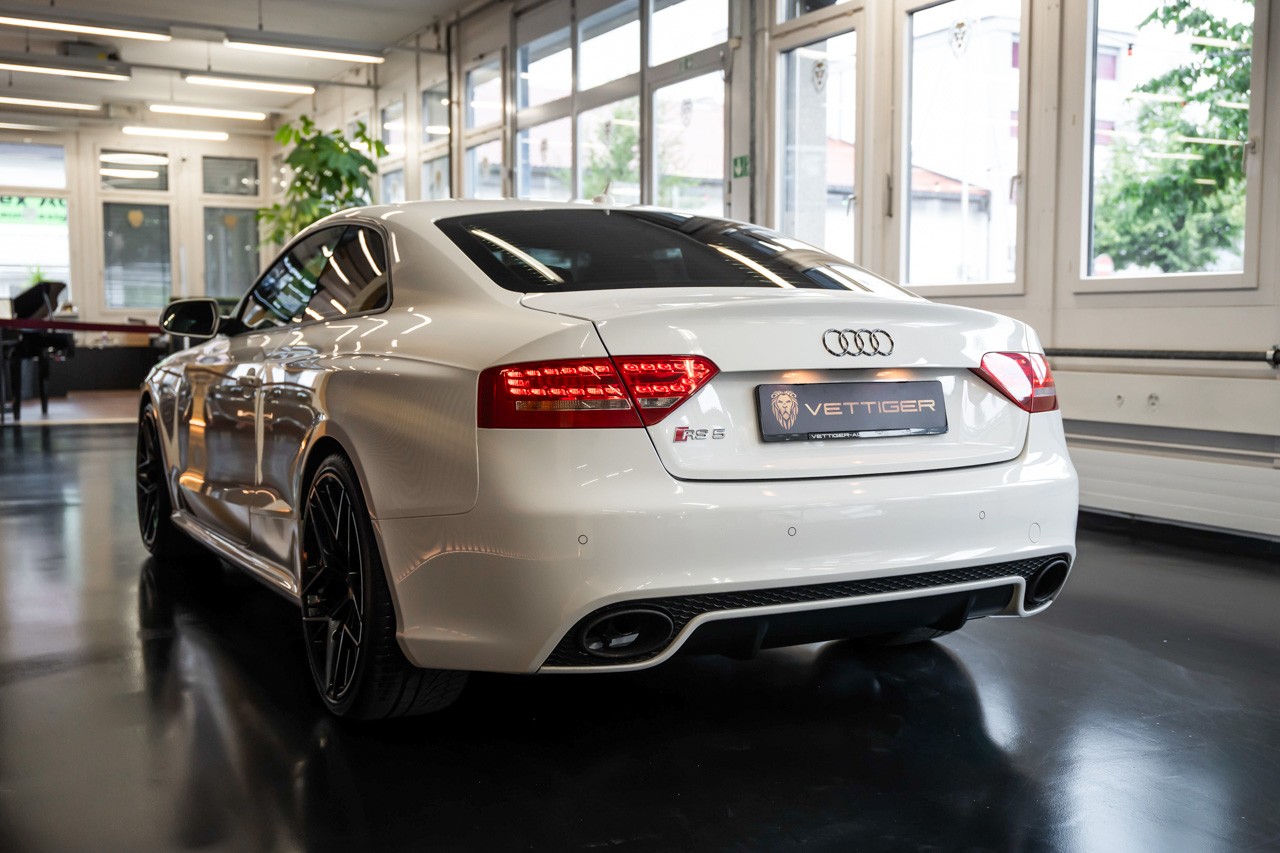 AUDI RS5 Coupé 4.2 FSI quattro S-tronic-showroom-element-3