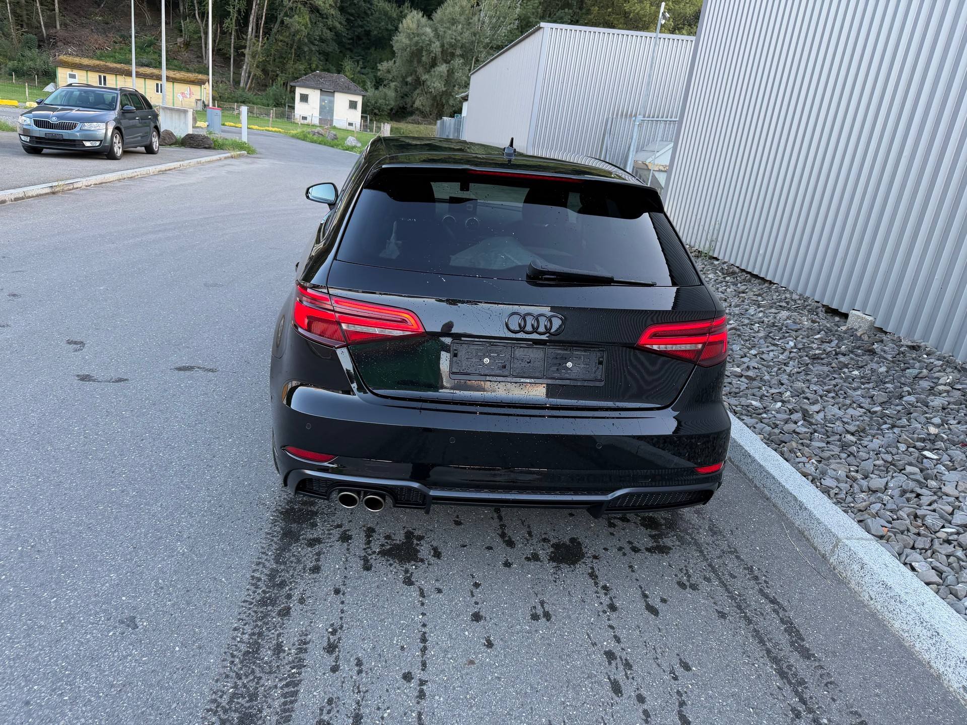 AUDI A3 Sportback 35 TFSI S-tronic-showroom-element-3