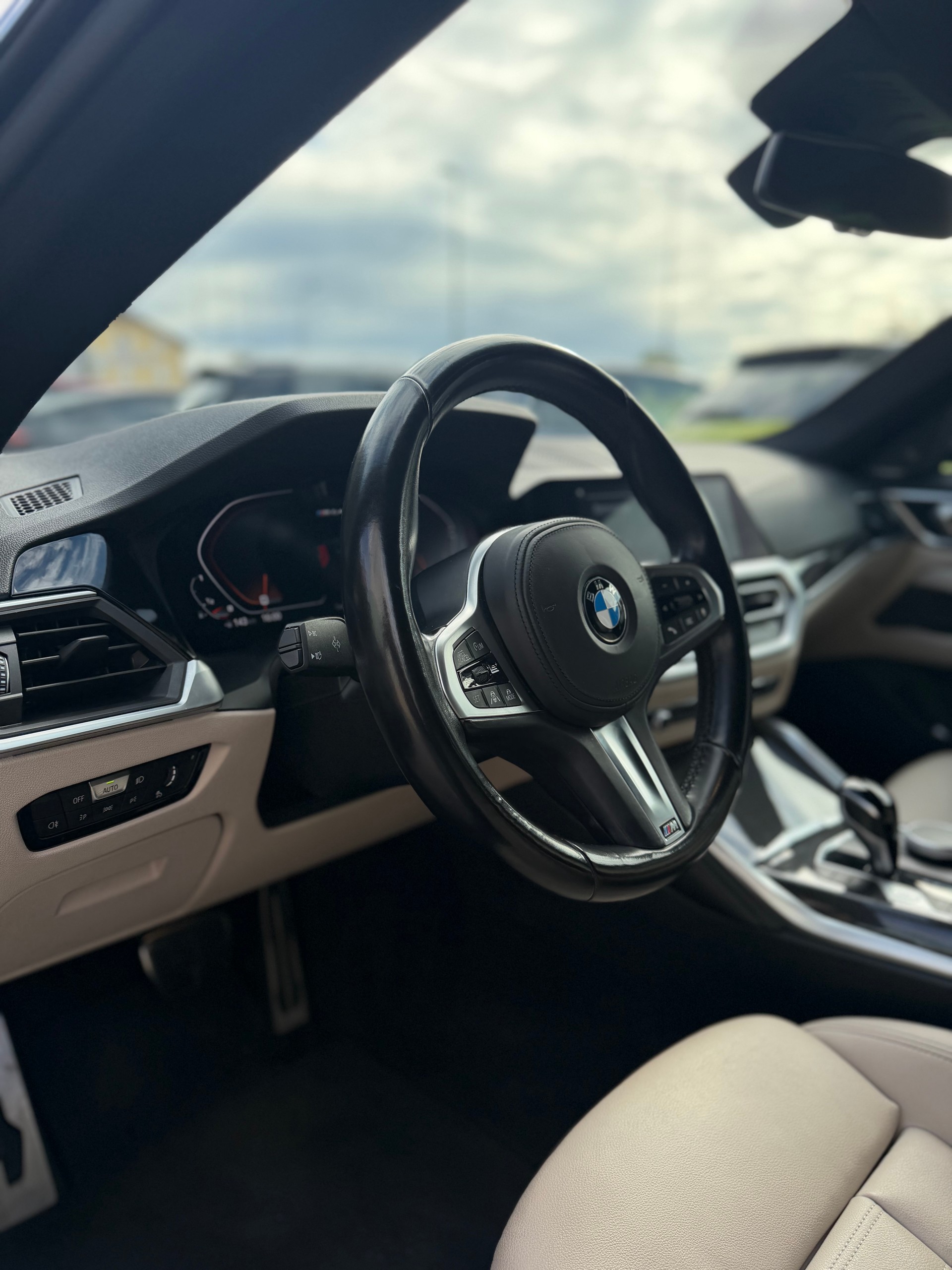 BMW M440i xDrive 48V Gran Coupé Steptronic-image-5