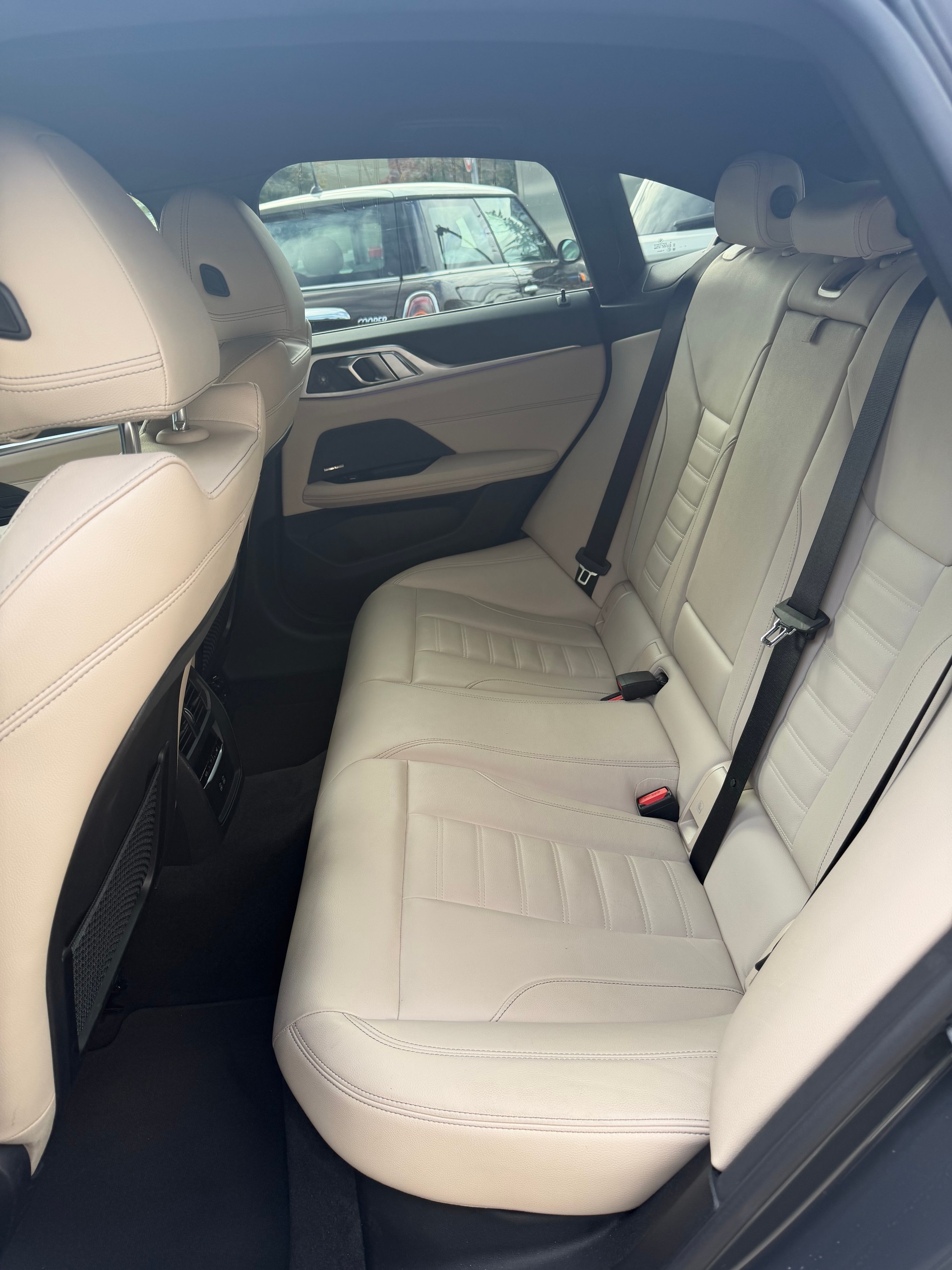 BMW M440i xDrive 48V Gran Coupé Steptronic-image-14
