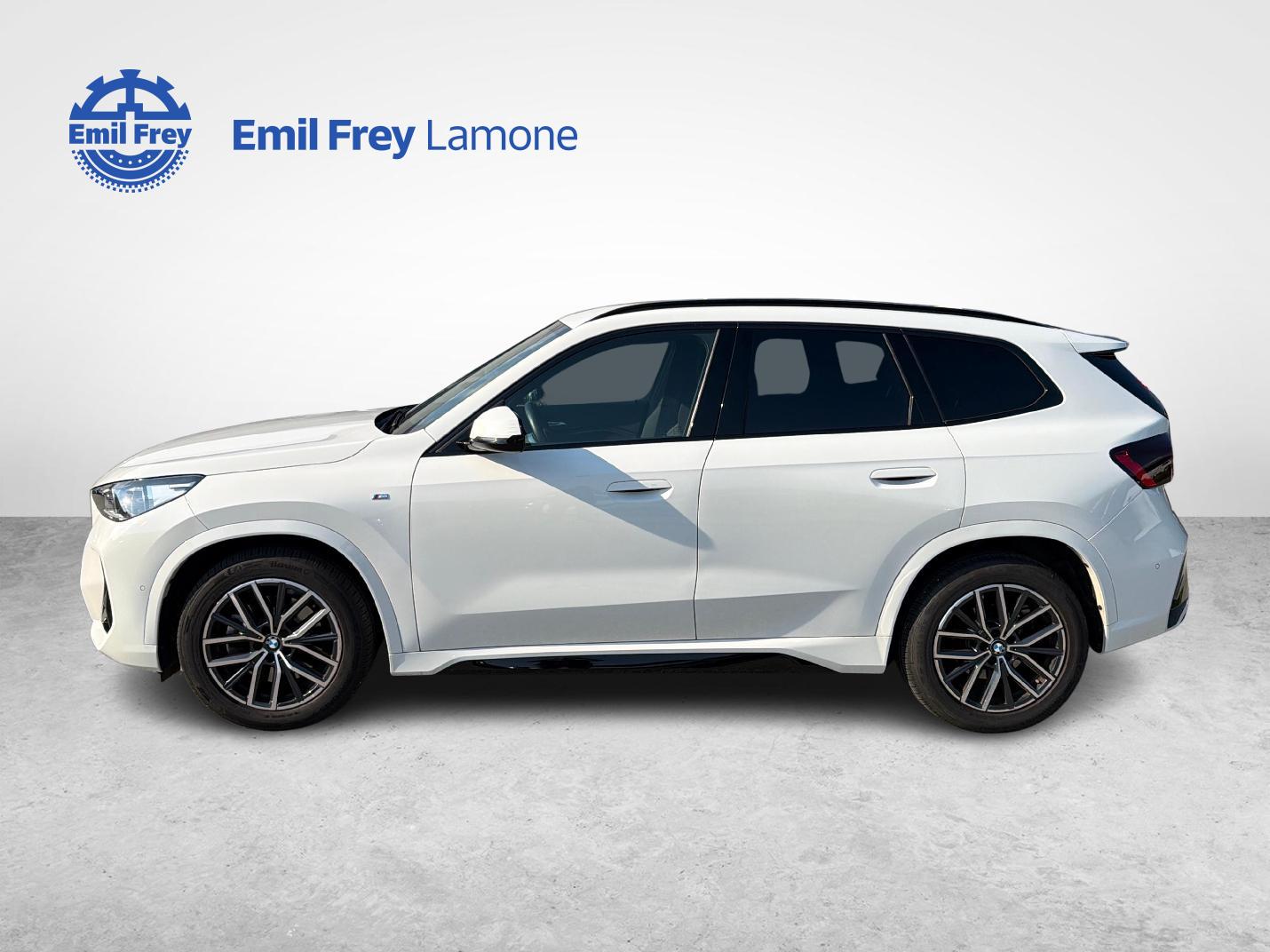 BMW X1 U11 23d xDrive-showroom-element-2