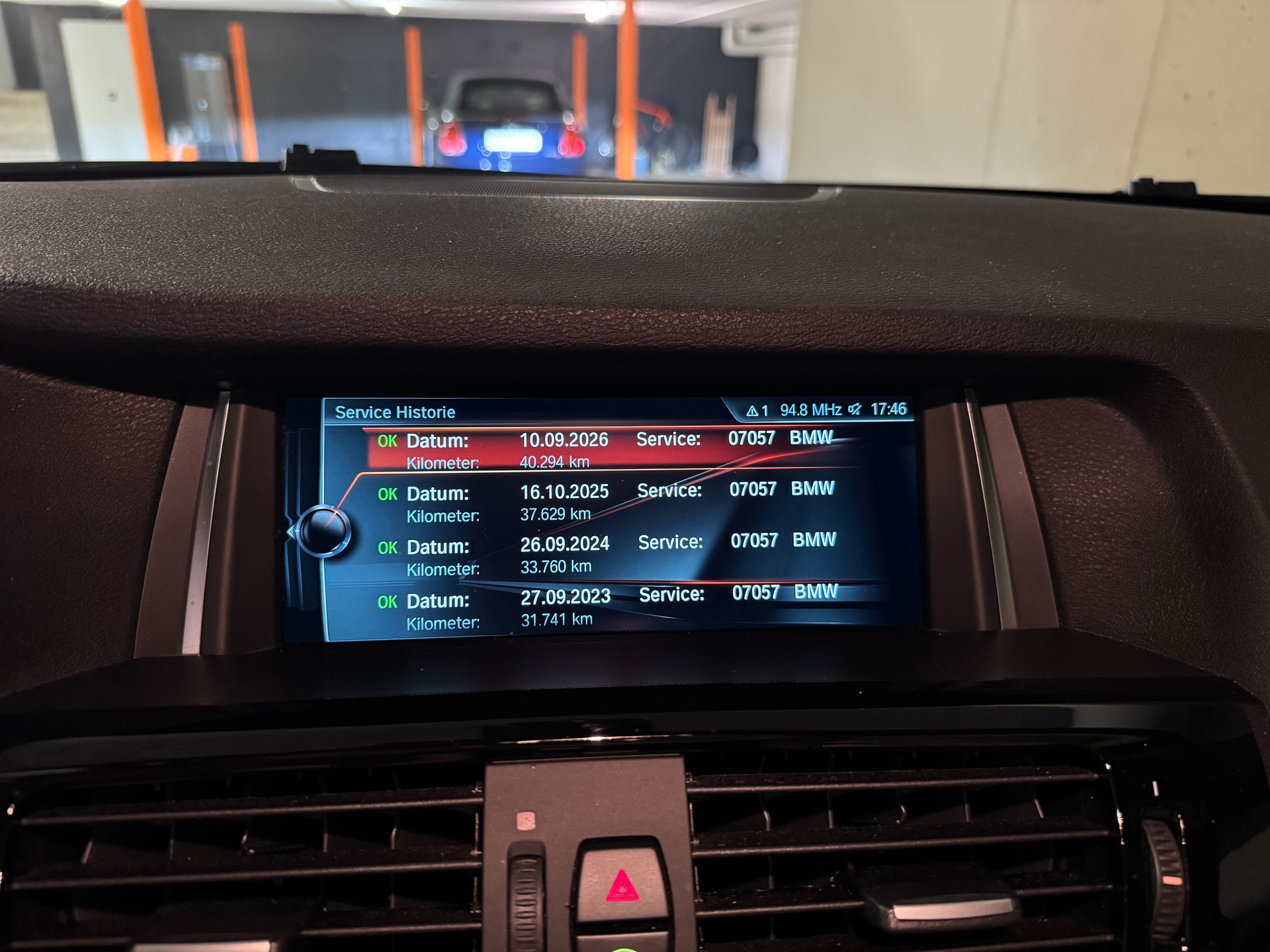 BMW 28i xDrive M Sport-image-17
