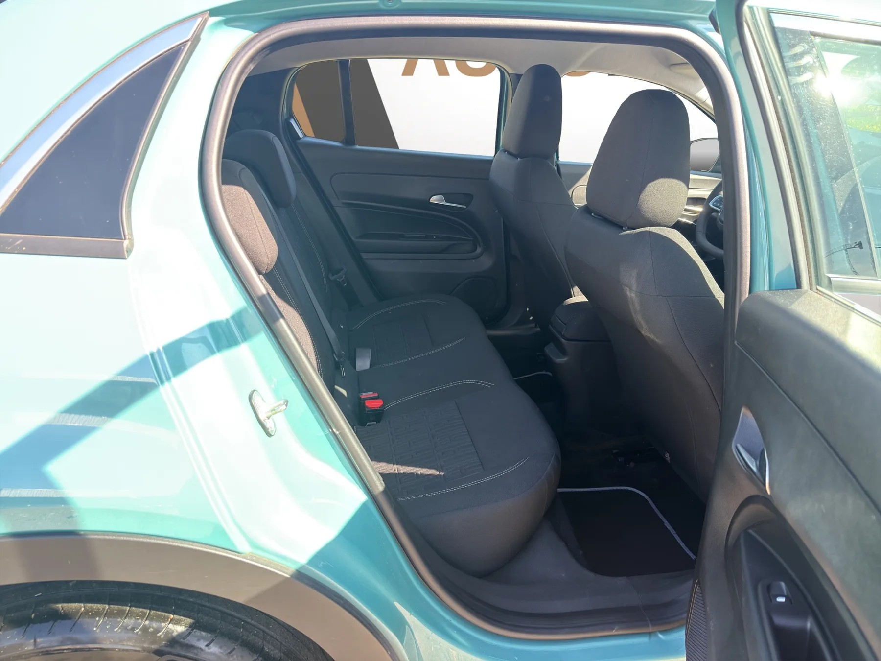 FIAT 600 1.2 Hybrid 145 Cult-image-15