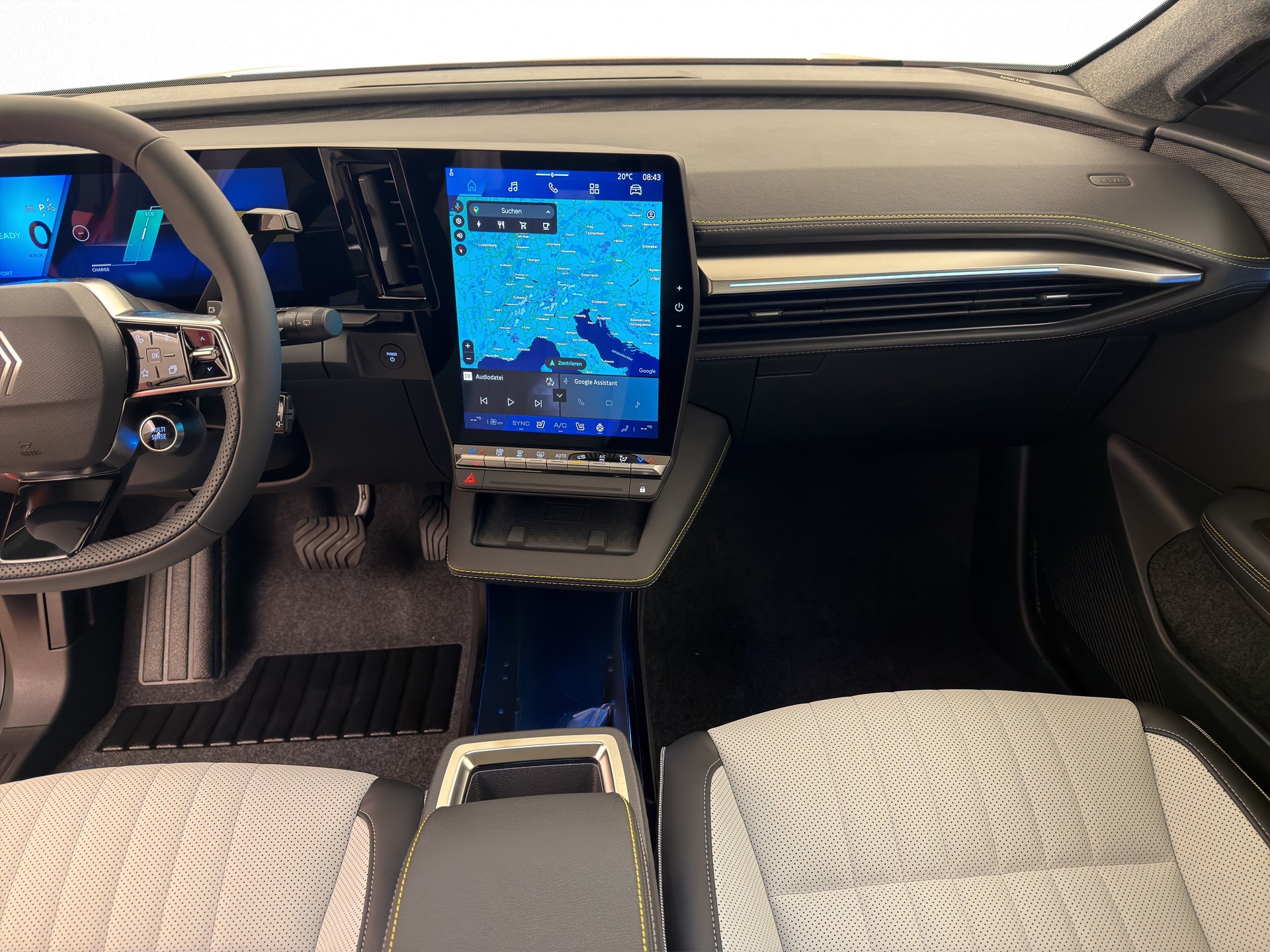 RENAULT Scénic E-Tech iconic-image-9