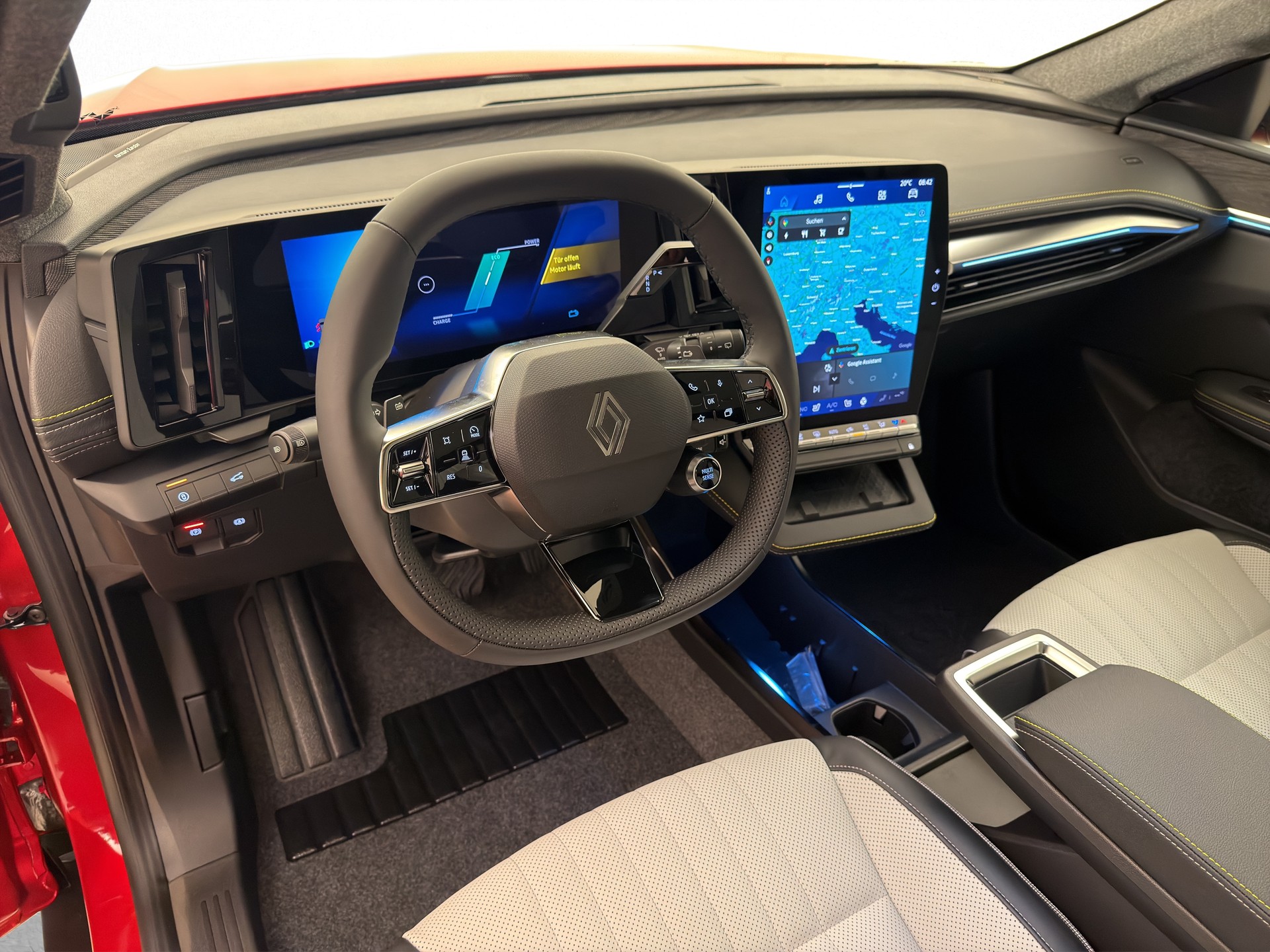 RENAULT Scénic E-Tech iconic-image-13