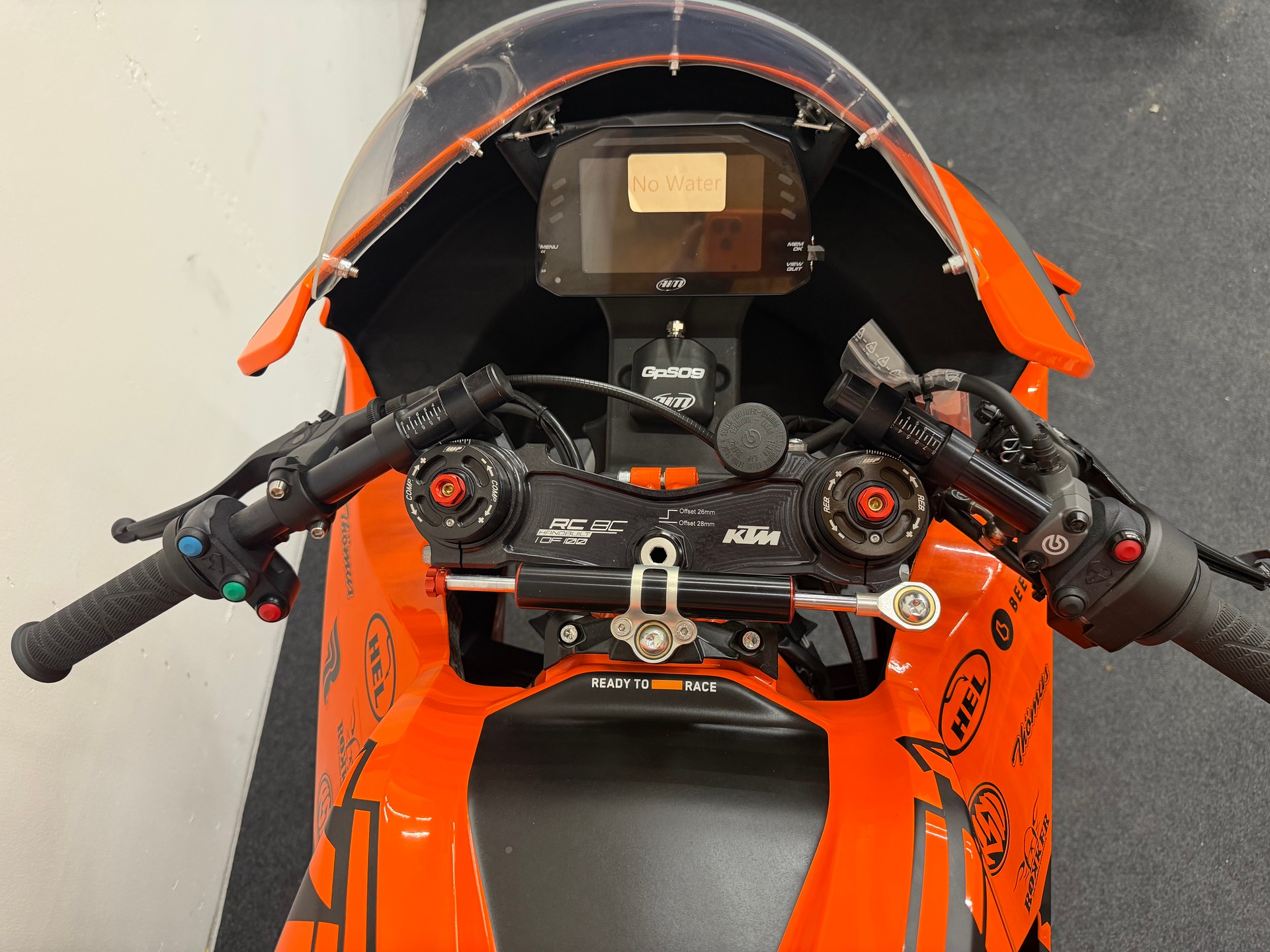 KTM RC 8-image-6