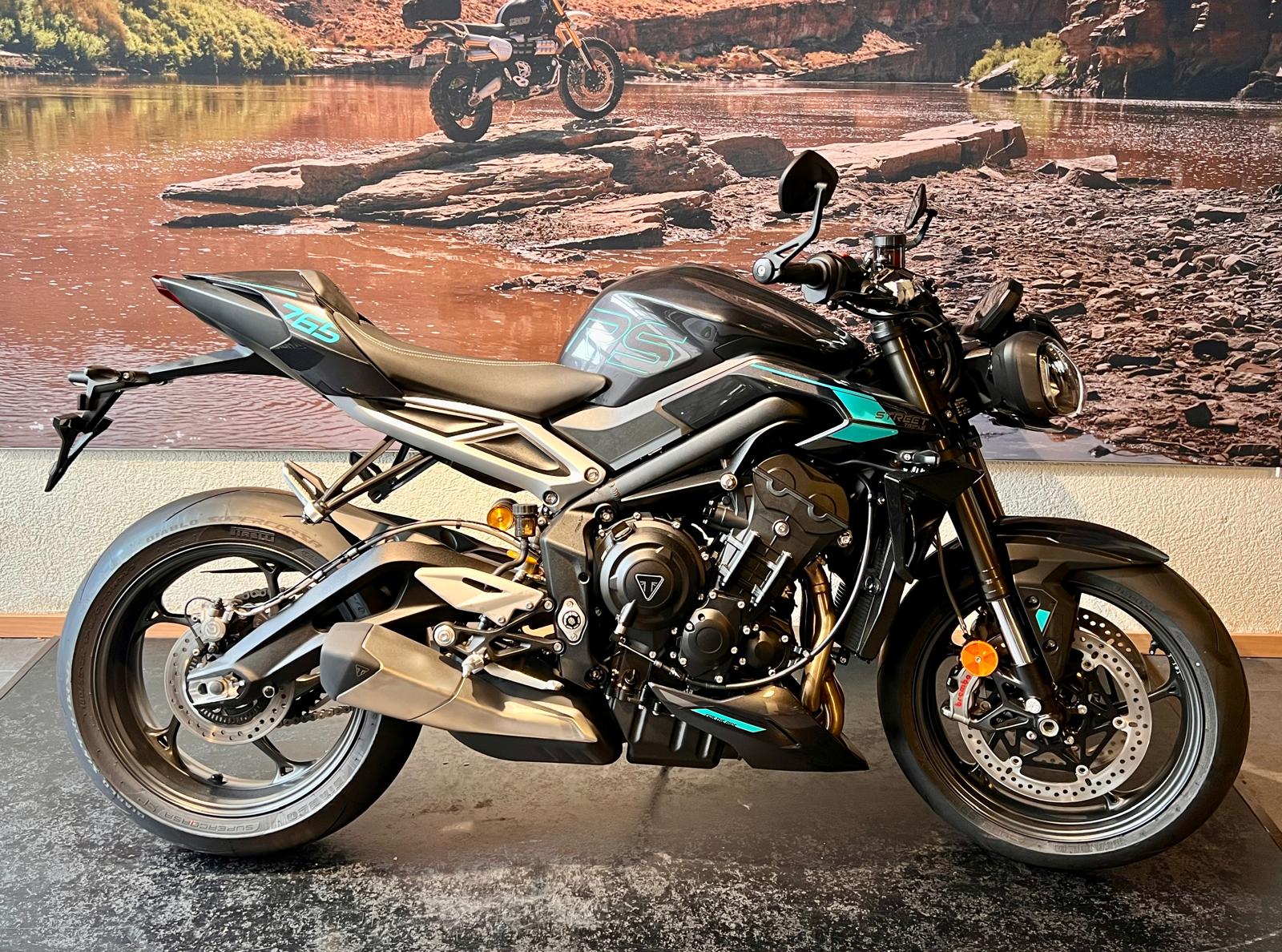 TRIUMPH Street Triple 765 RS-image-0