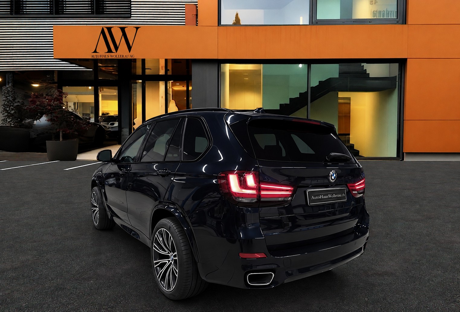 BMW X5 30d M Sport xDrive SAG / CH-Fz-Gratis Service/Pano-AHK-ACC-Totwinkel-Harman Kardon-Top Zustand-showroom-element-1