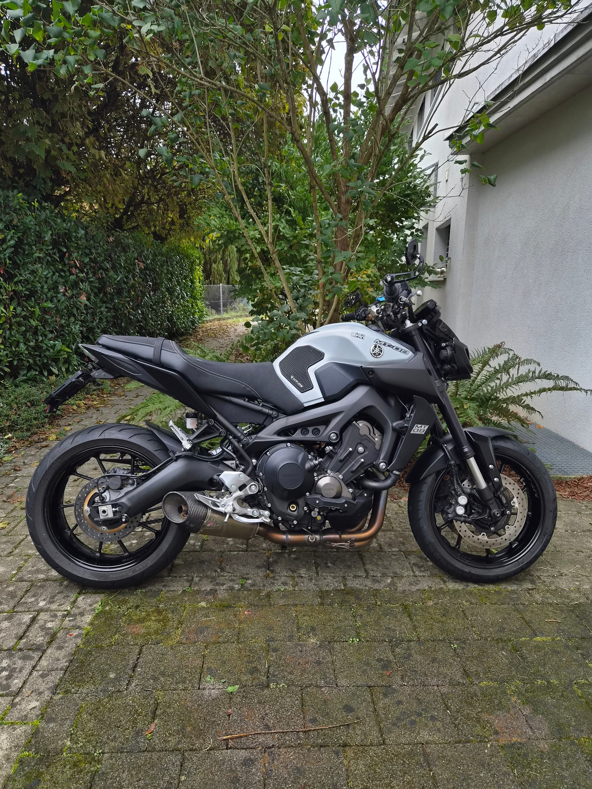 YAMAHA MT-09 ABS-image-0