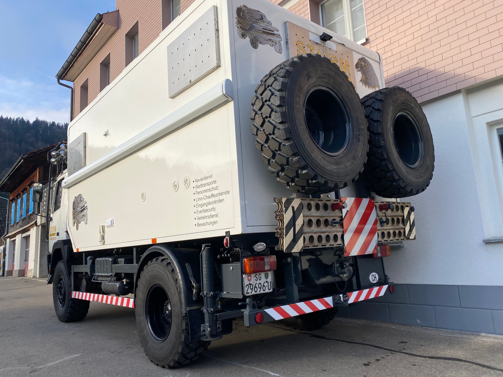 STEYR 12 S 23 4x4-image-2