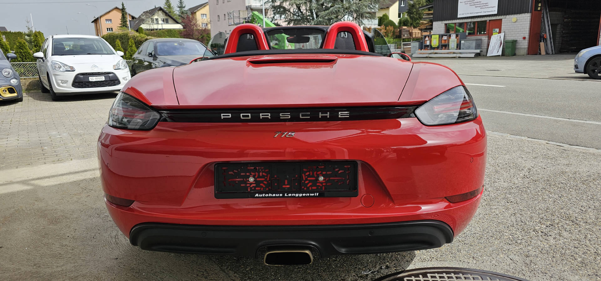 PORSCHE Boxster 718 2.0 PDK-image-8