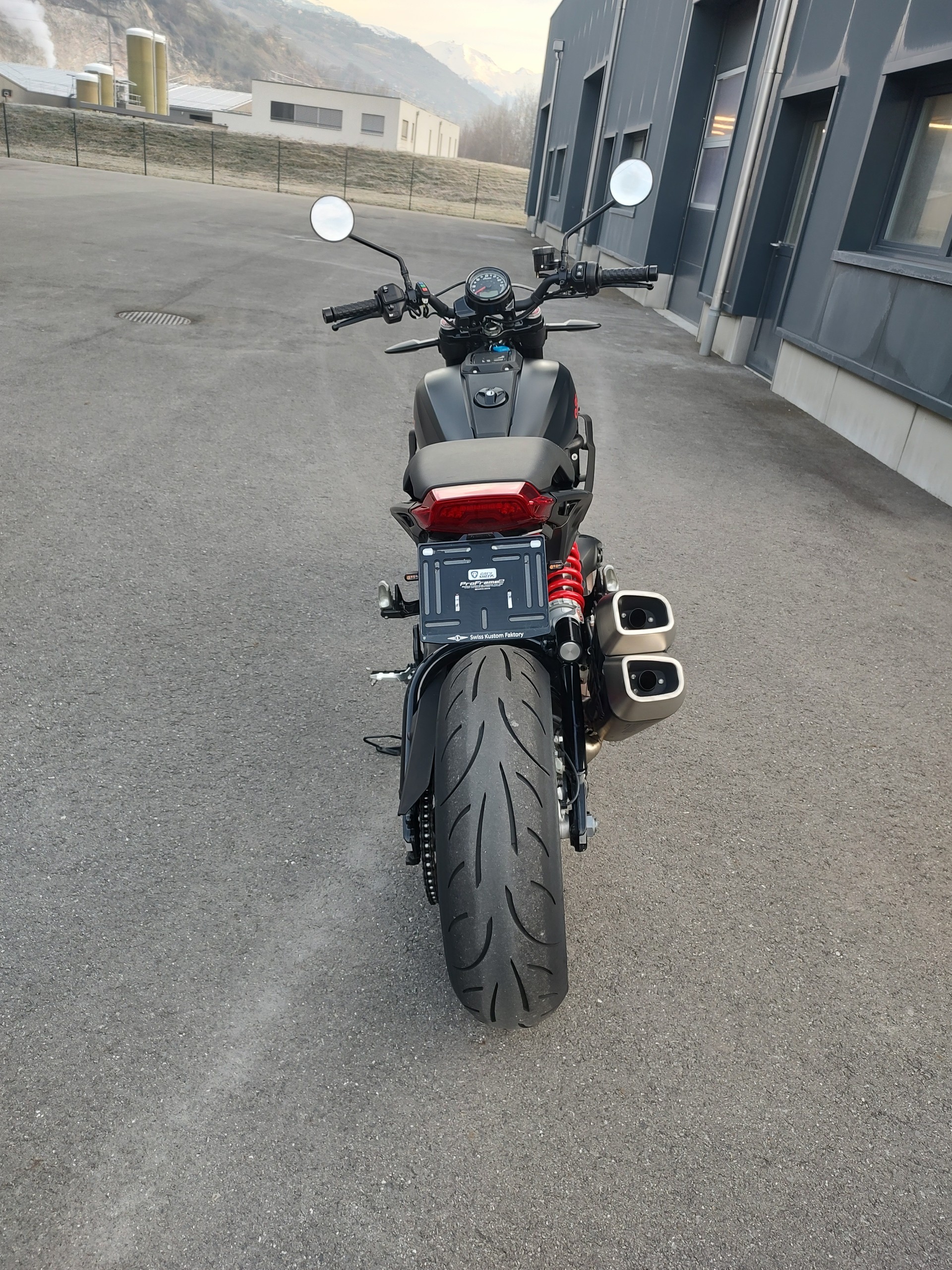 INDIAN FTR 1200 Z-image-4