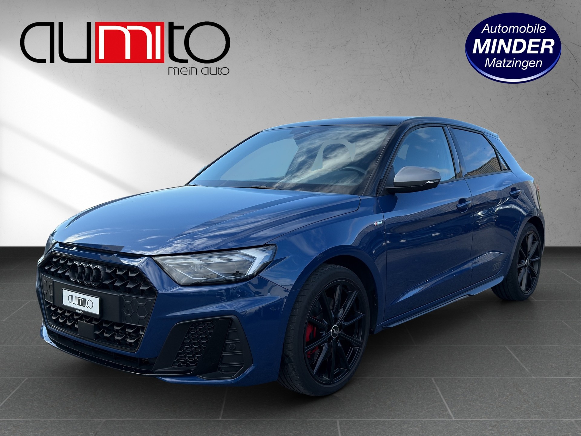 AUDI A1 Sportback 40 TFSI S Line-image-11