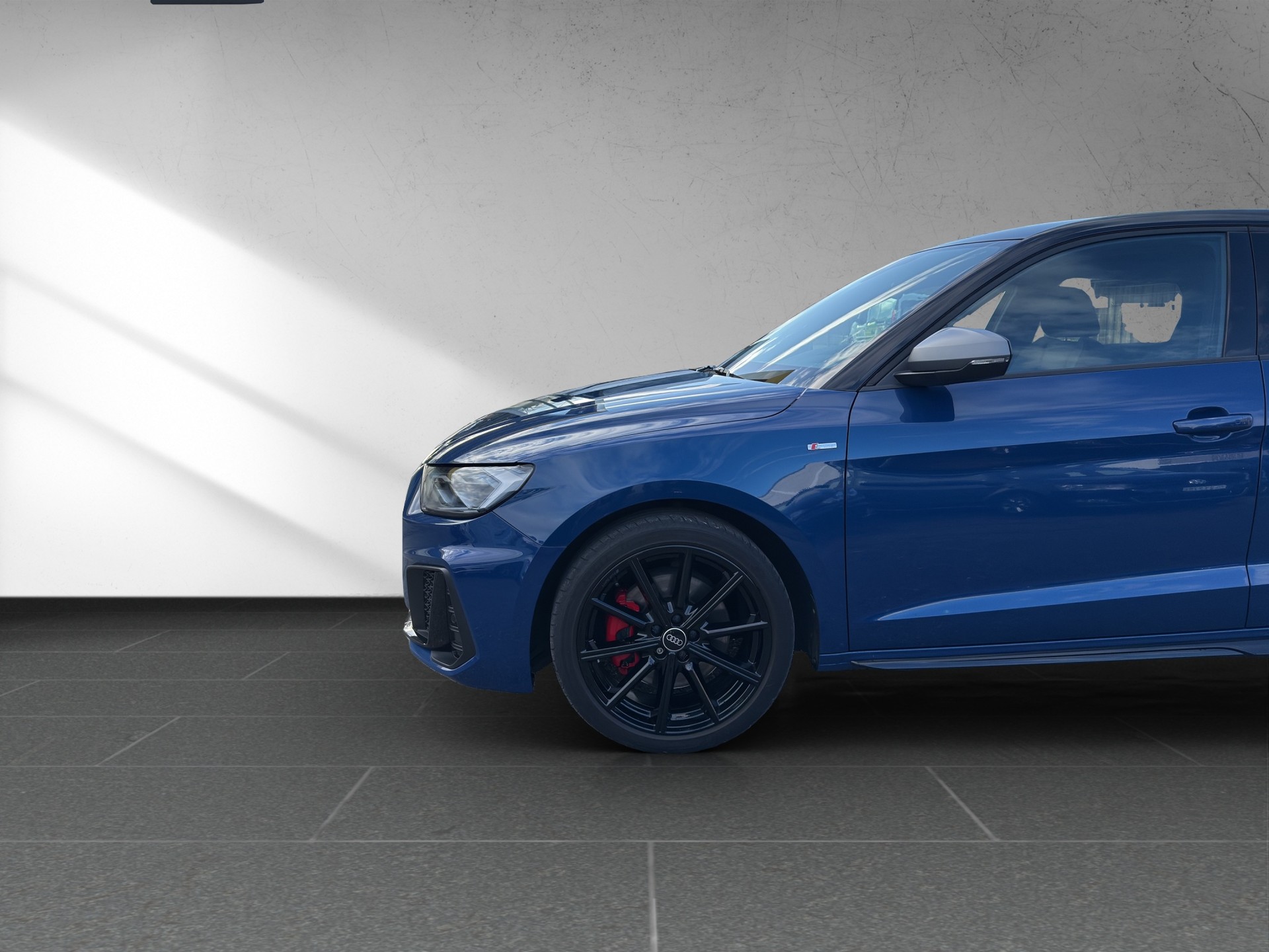 AUDI A1 Sportback 40 TFSI S Line-image-12