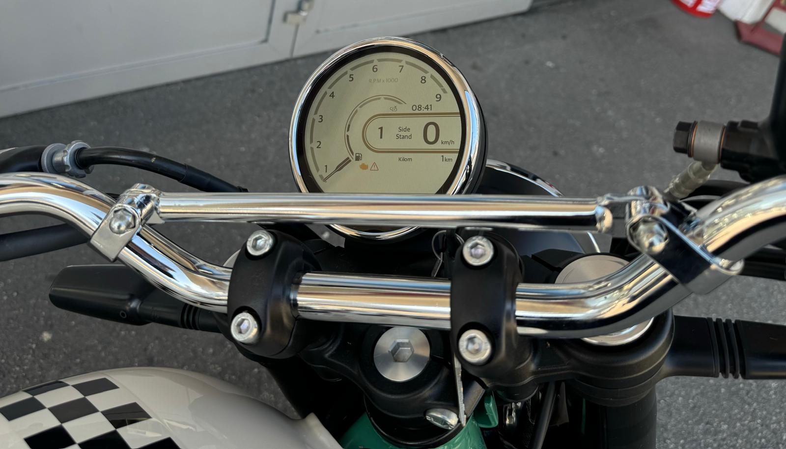 ROYAL ENFIELD BEAR 650 Two Four Nine-image-11