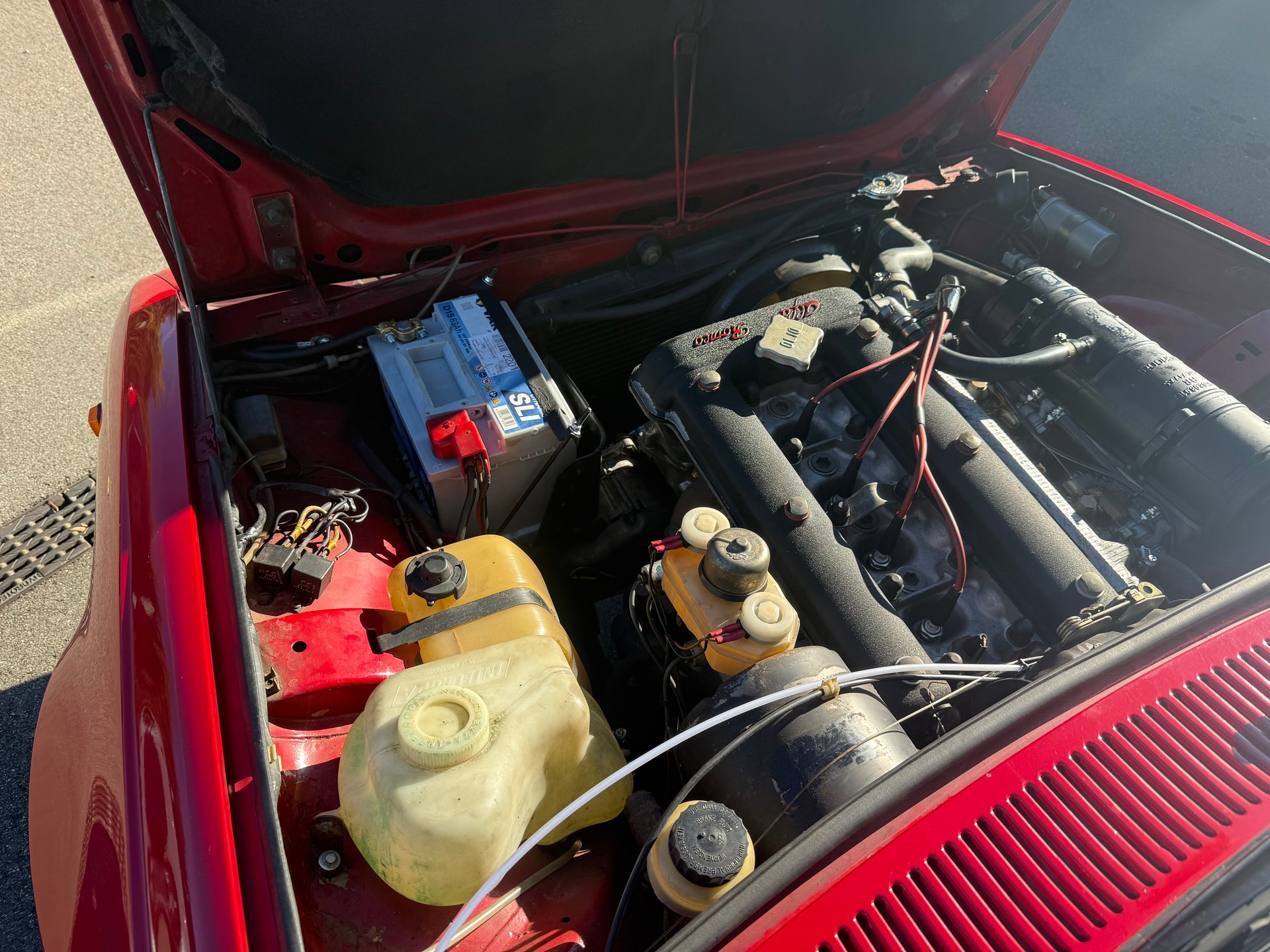 ALFA ROMEO GTV 2000-image-12