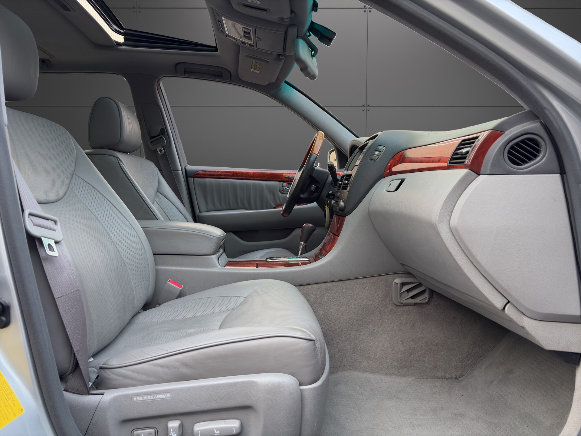 LEXUS LS 430 Automatic-image-11