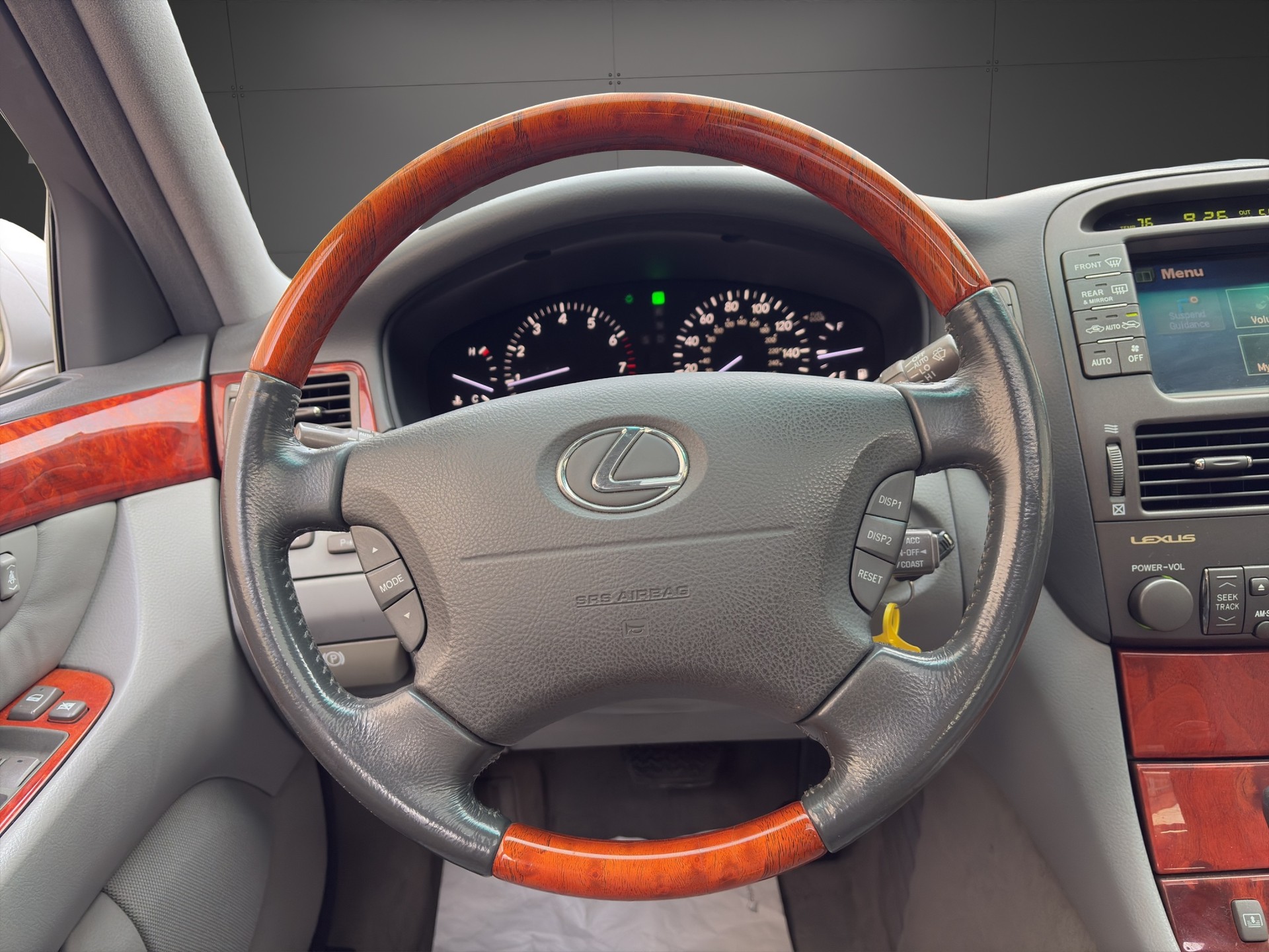 LEXUS LS 430 Automatic-image-15