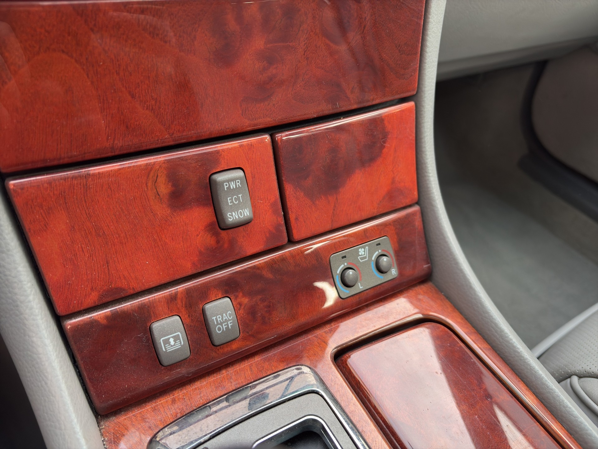 LEXUS LS 430 Automatic-image-17