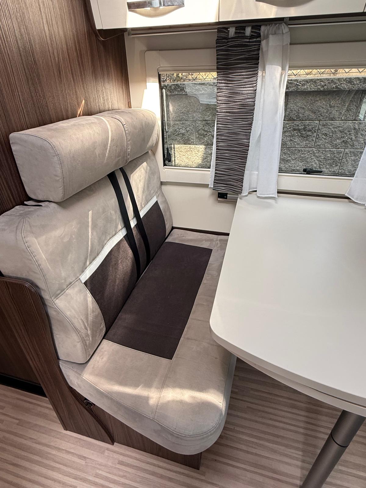 BENIMAR Ford Benimar Transit Sport 340-image-18