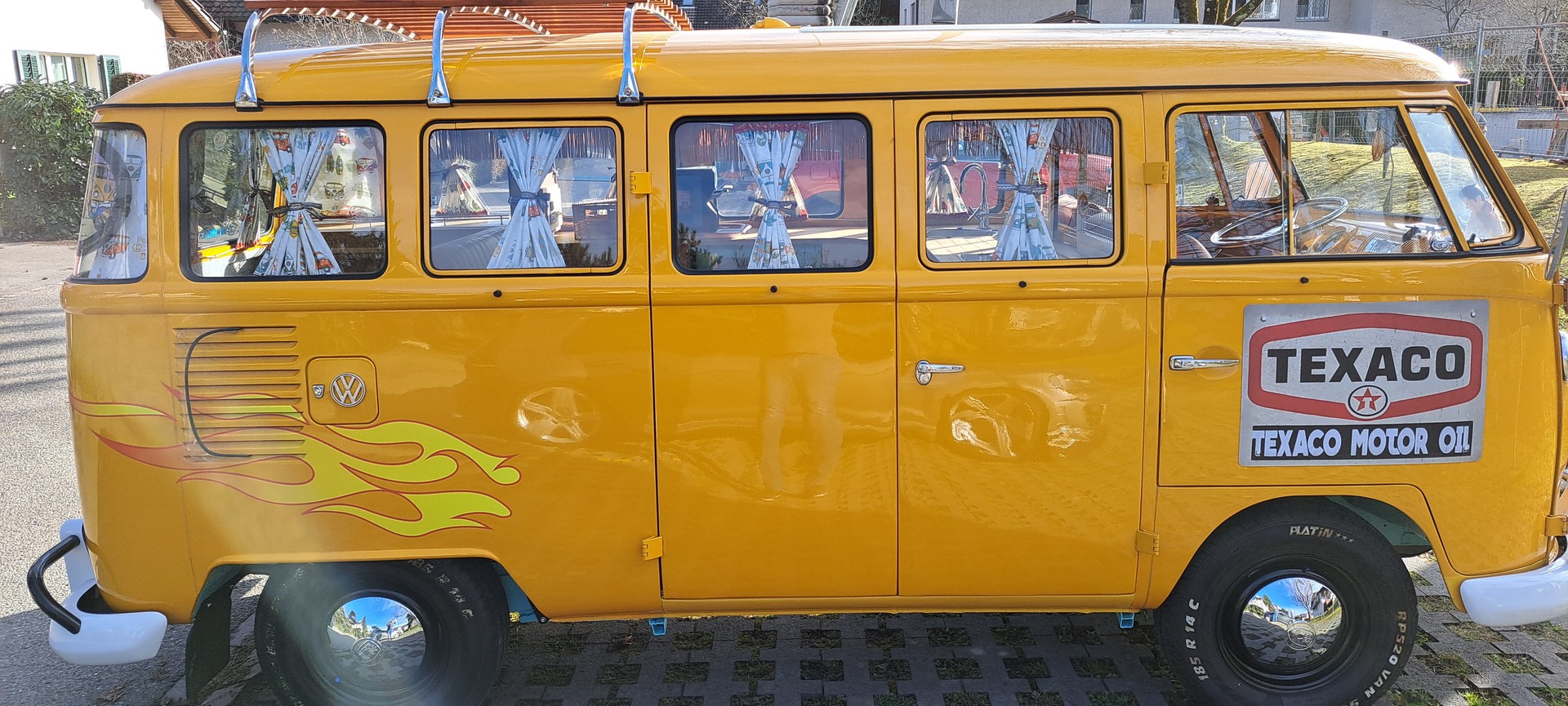 VW T1 Bulli Camper-image-1