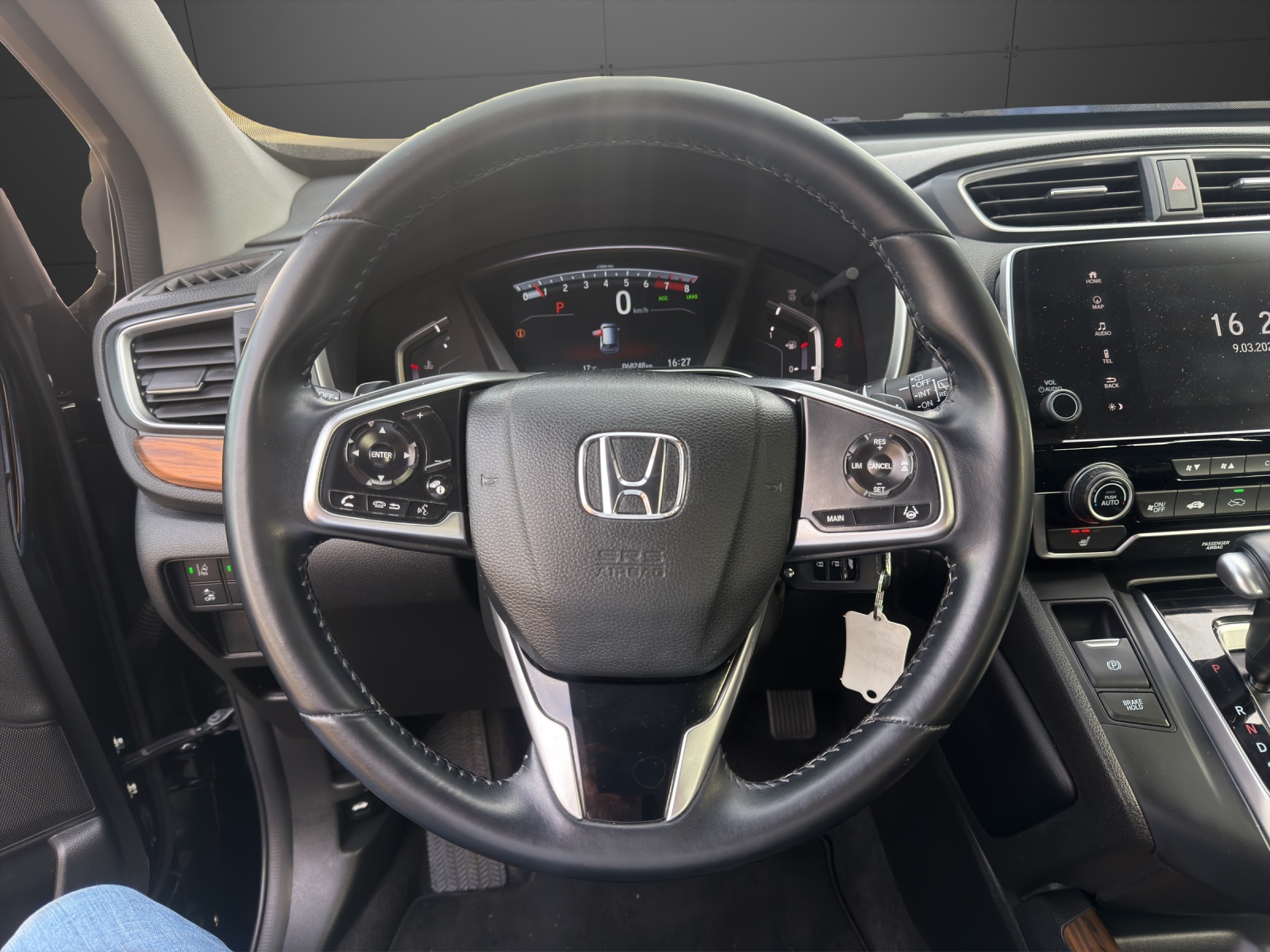 HONDA CR-V 1.5 i-VTEC Elegance 4WD-image-9