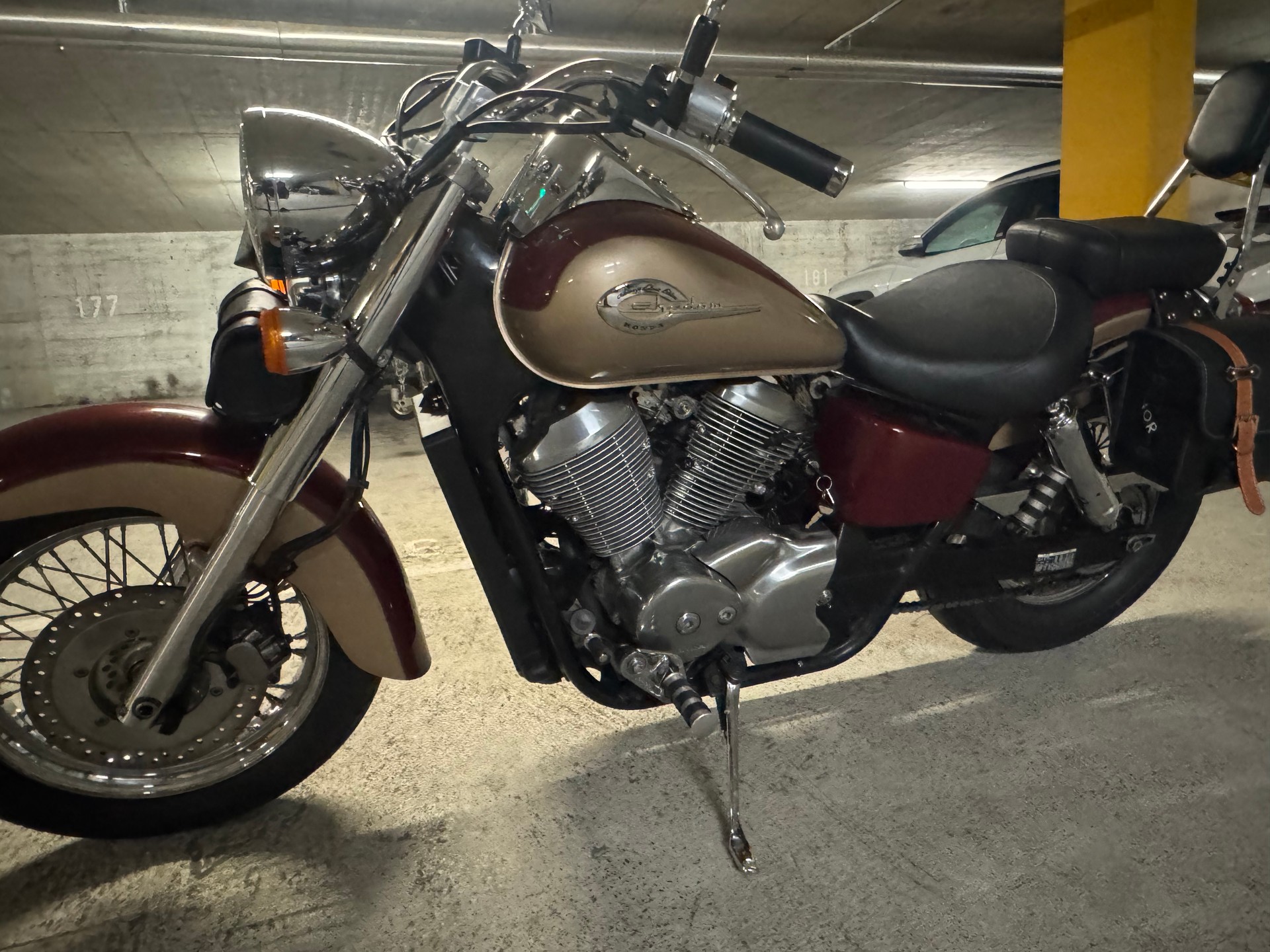 HONDA VT 750 C Shadow-image-1
