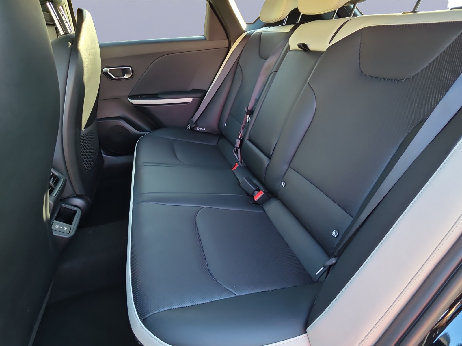 KIA K4 1.6 T-GDi GT-Line-image-9