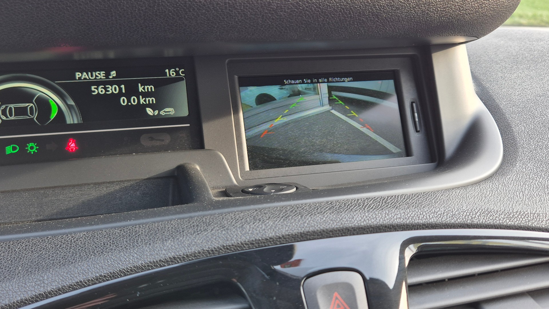 RENAULT Grand Scénic 1.5 dCi Bose EDC-image-11