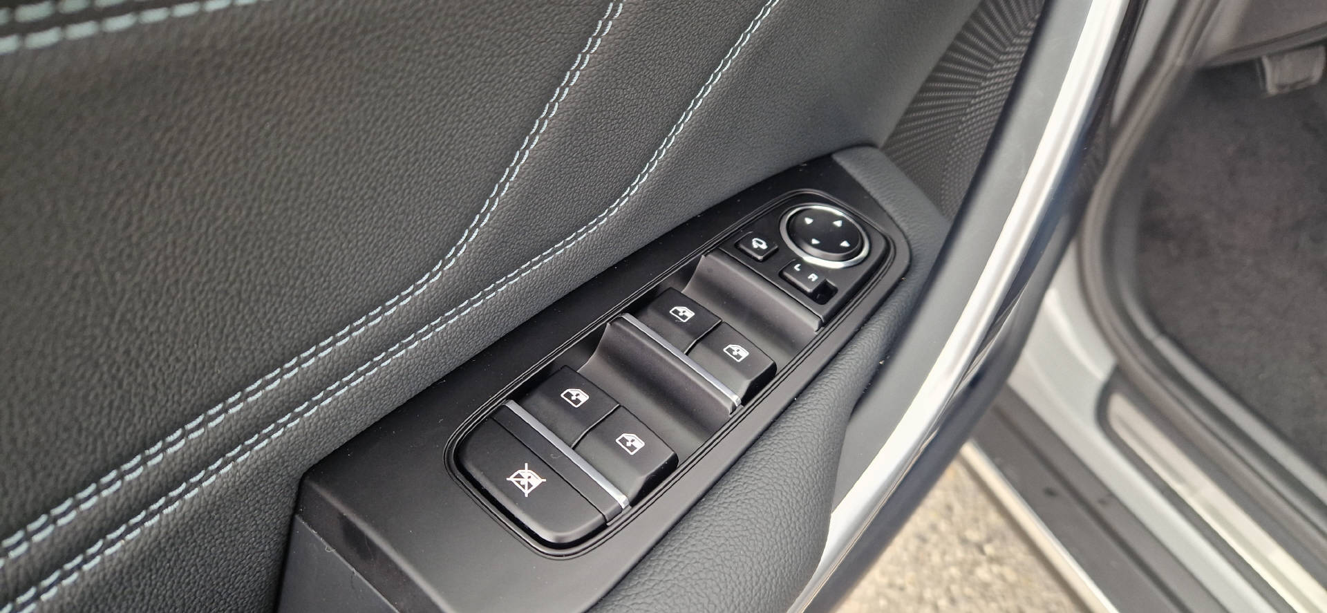 KIA XCeed 1.6 T-GDi Greydition-image-3