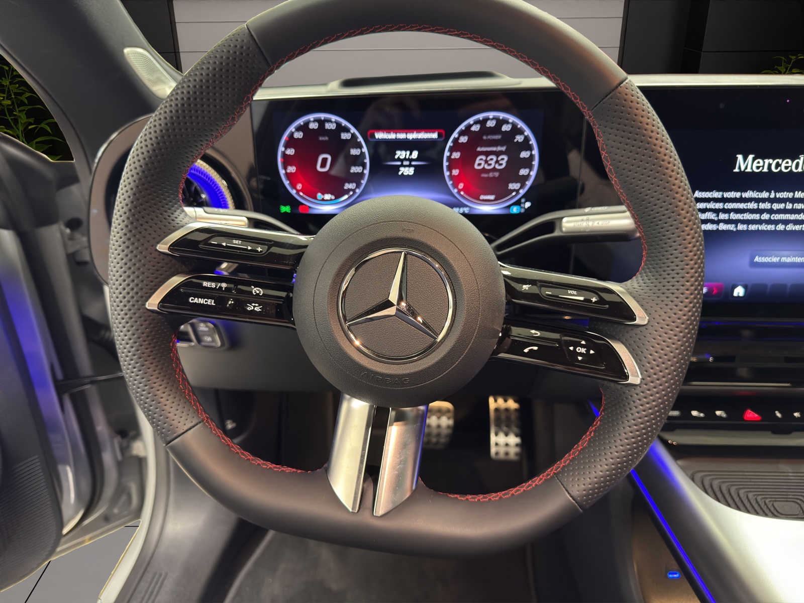 MERCEDES-BENZ CLA 350 4 Matic 85 kWh EQ-image-13