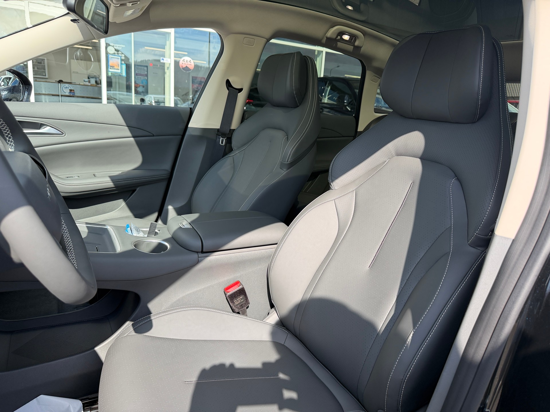 FORTHING 7 REEV 28 kWh-image-8