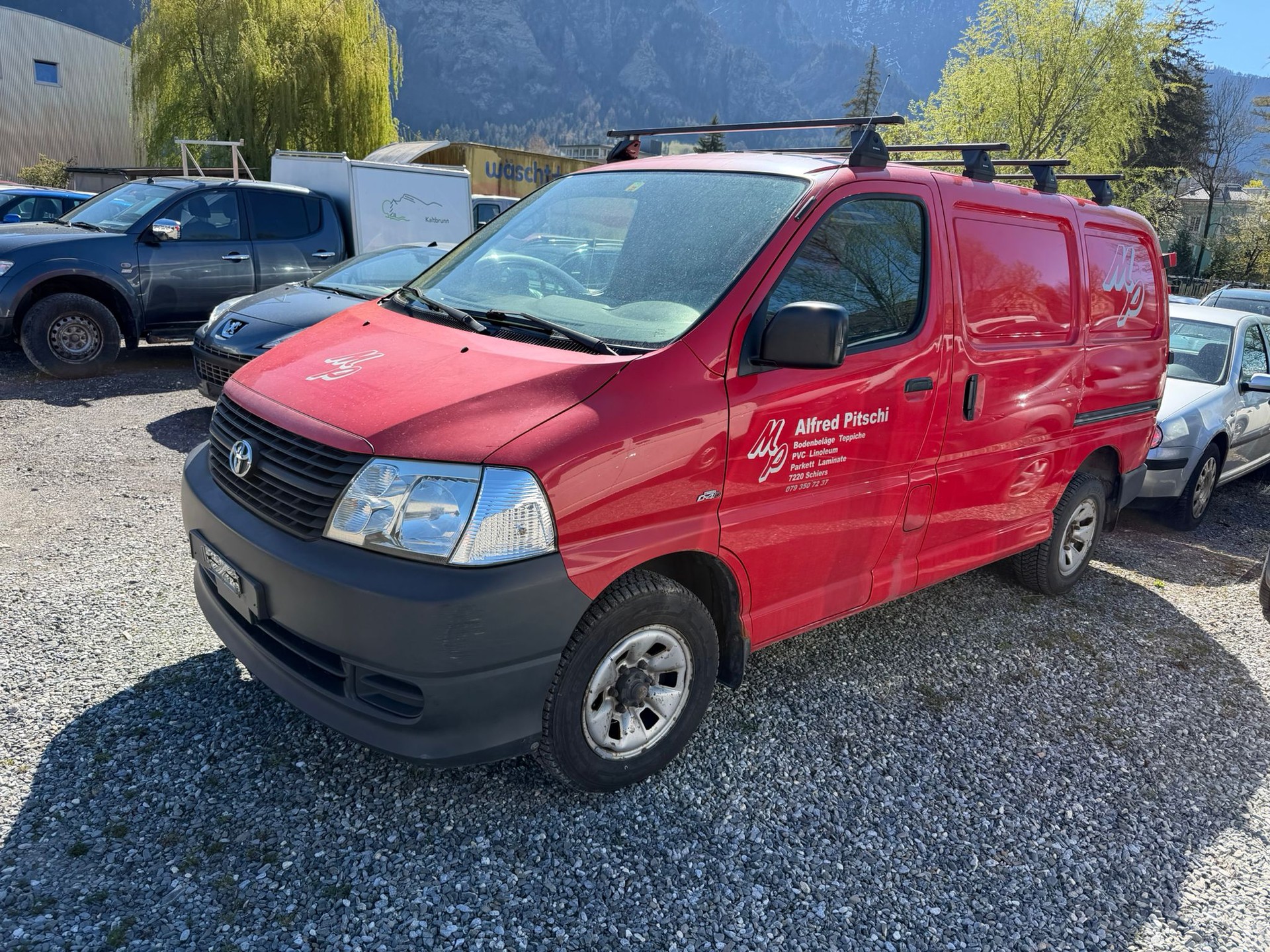 TOYOTA Hiace D-4D Kombi LWB-image-1