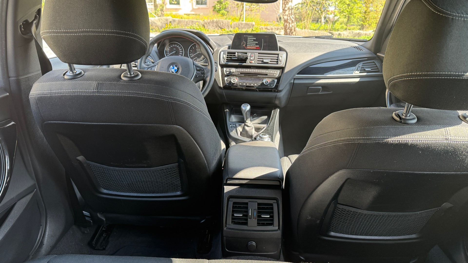 BMW 118i M Sport-image-6