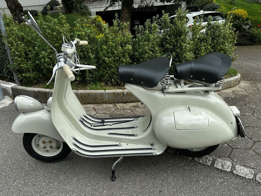 PIAGGIO Vespa 125 Faro Basso "echte Rarität"-image-1