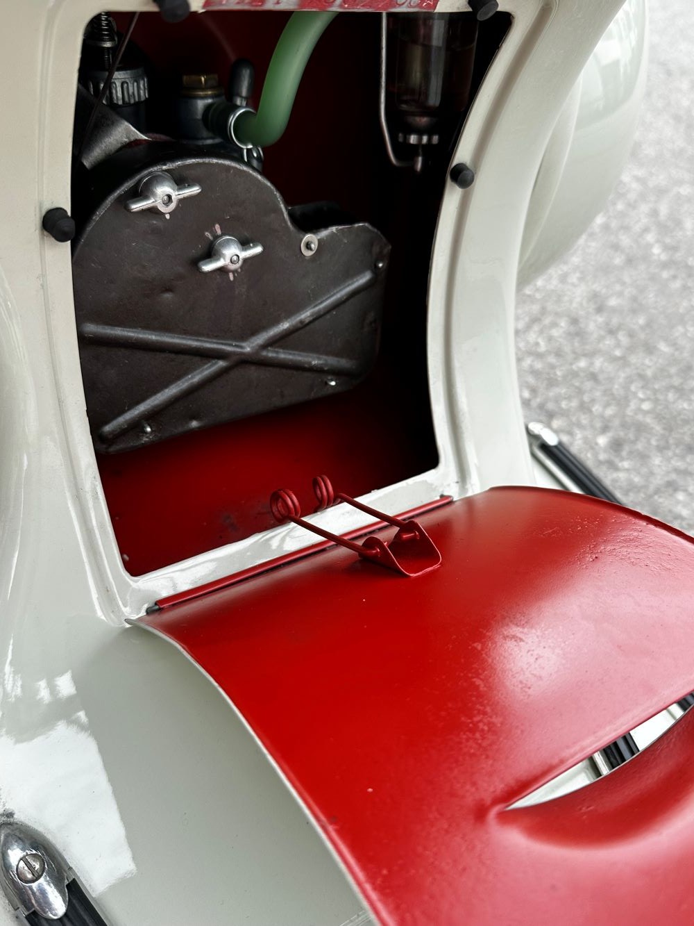 PIAGGIO Vespa 125 Faro Basso "echte Rarität"-image-9