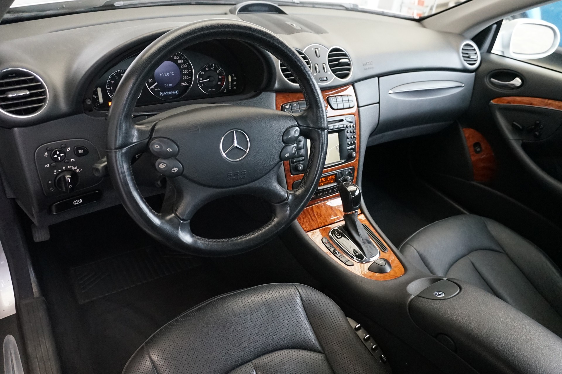 MERCEDES-BENZ CLK 500 Elégance 306 PS Cabriolet mit dem genialen 5,0i V8 Motor und Top-Ausstattung sogar mit Abstandsregeltempomat!!-image-22