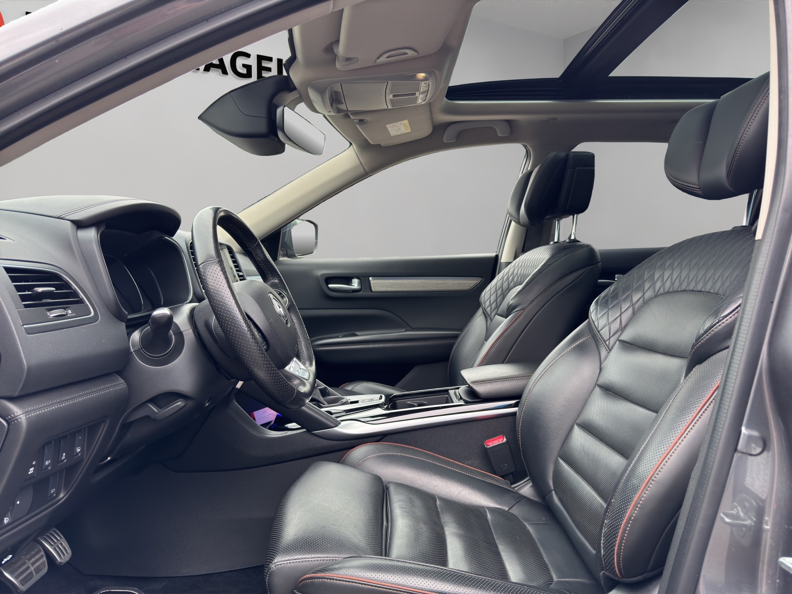 RENAULT Koleos 2.0 dCi Initiale Paris 4WD Xtronic CVT-showroom-element-3