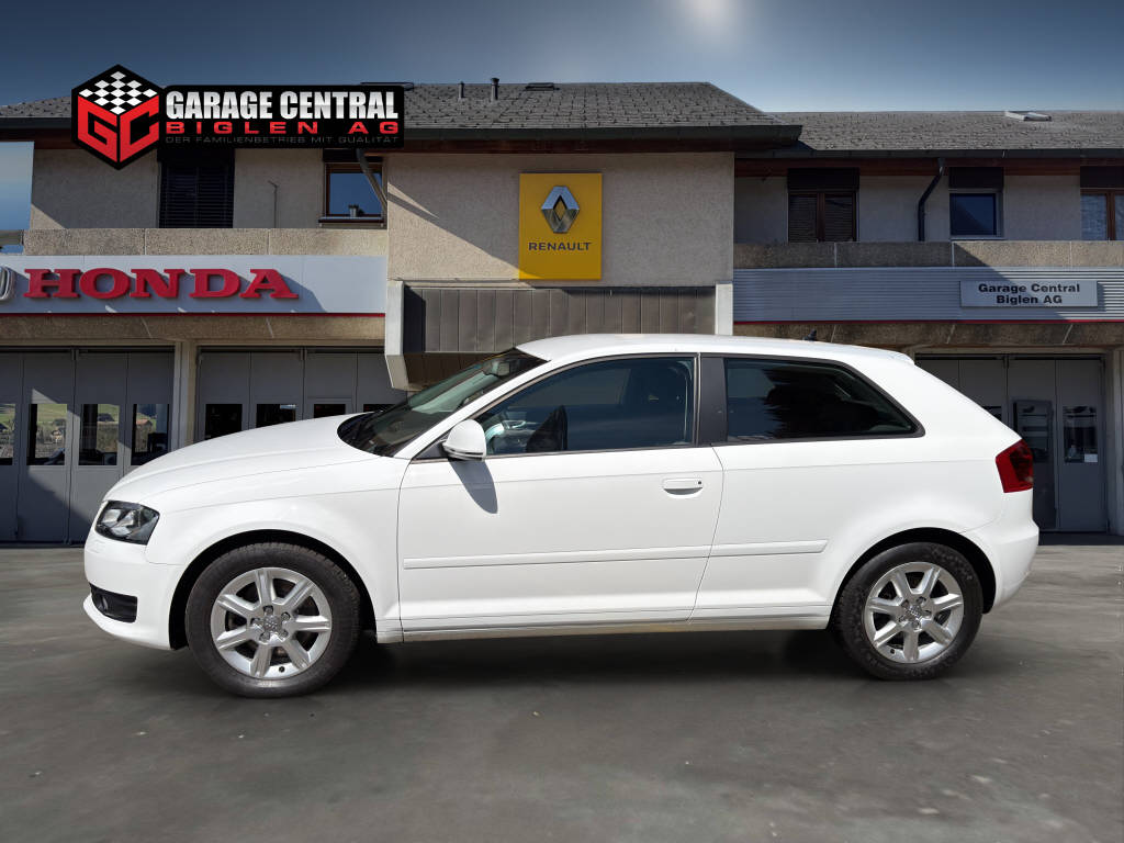 AUDI A3 1.8 T FSI Ambition quattro-showroom-element-2