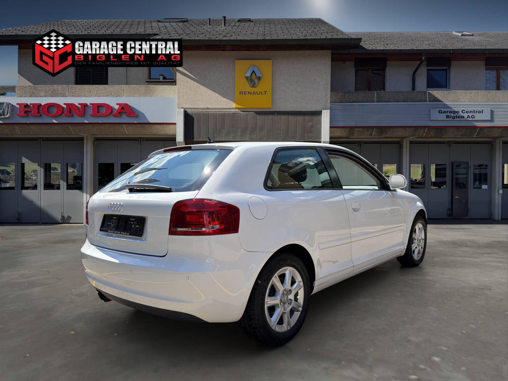AUDI A3 1.8 T FSI Ambition quattro-image-5