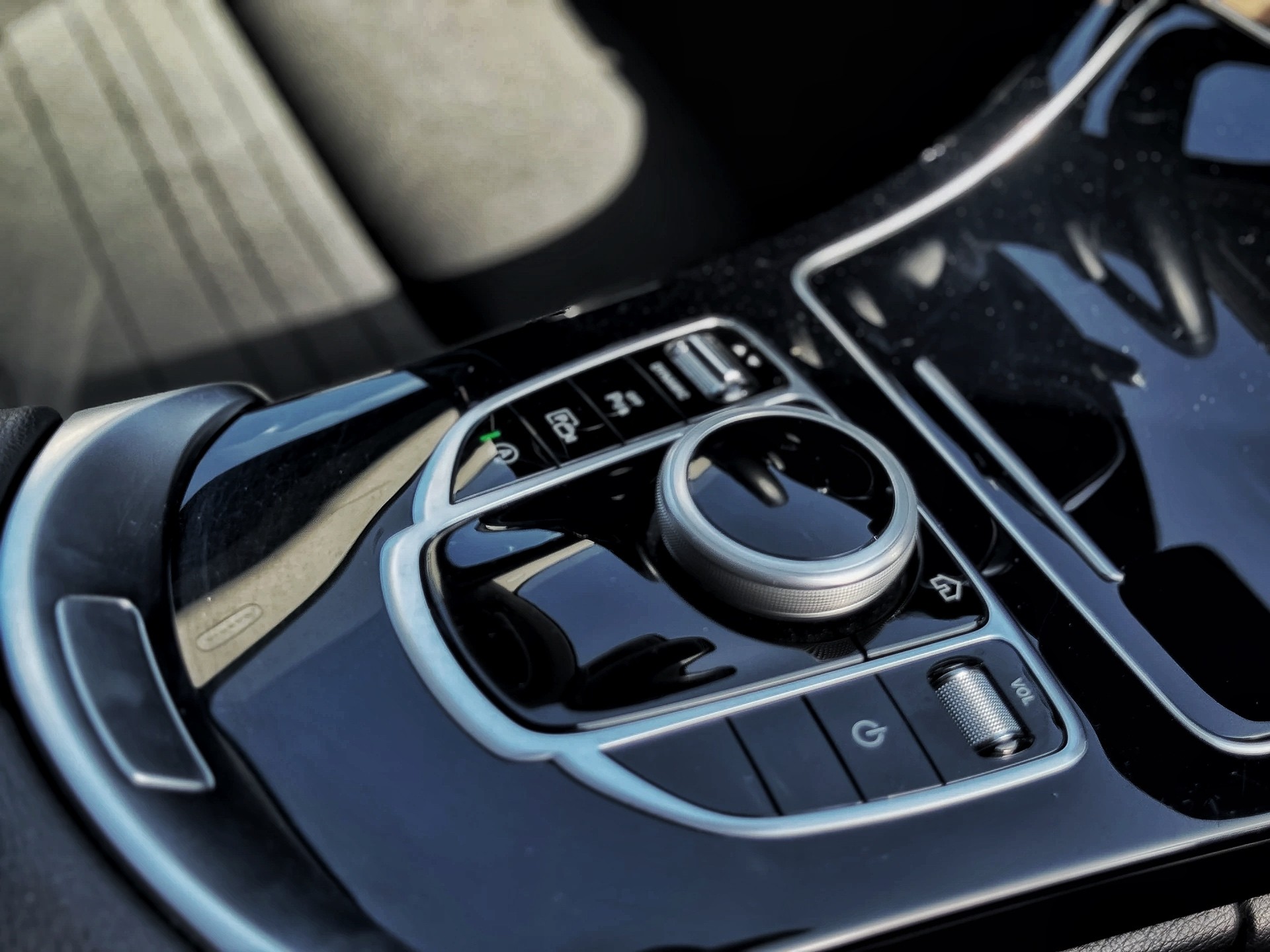 MERCEDES-BENZ C 220 d Swiss Star Avantgarde 4M 9G-Tronic-image-26