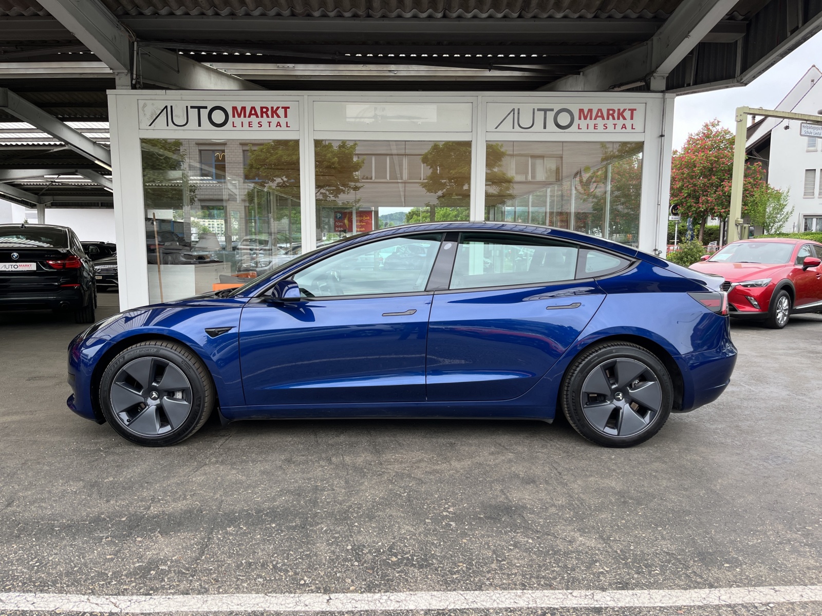 TESLA Model 3 RWD Standart Range Plus-showroom-element-1
