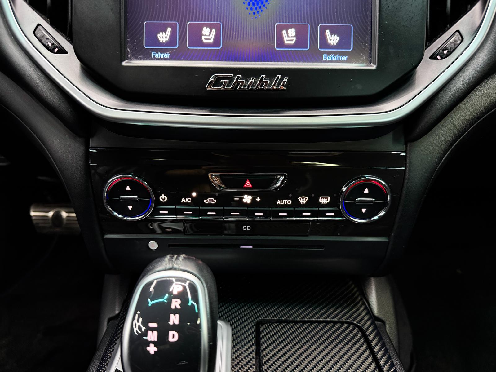 MASERATI Ghibli S Q4 3.0 V6 Automatica-image-17