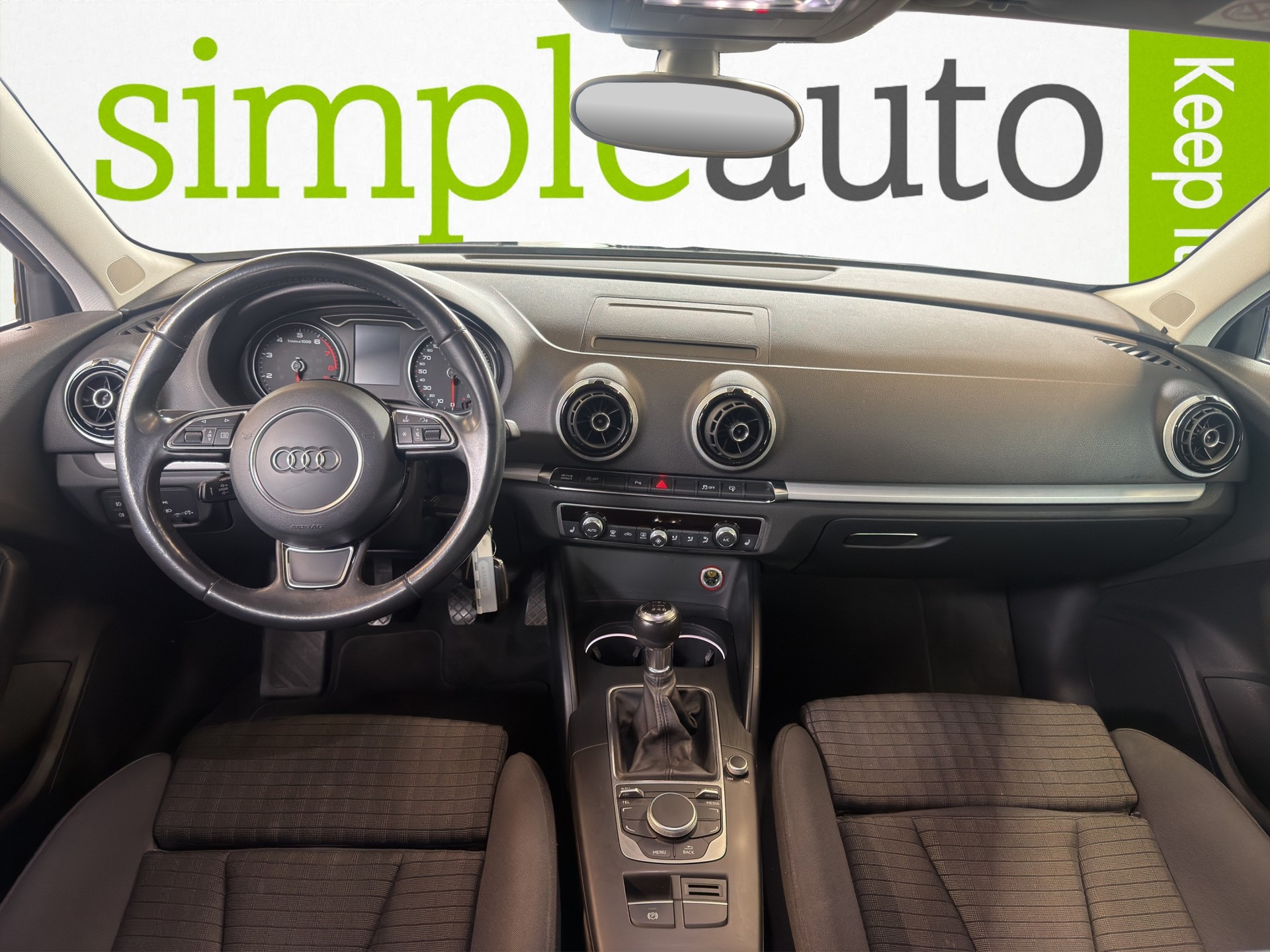 AUDI A3 Sportback 1.4 TFSI Ambiente-image-9