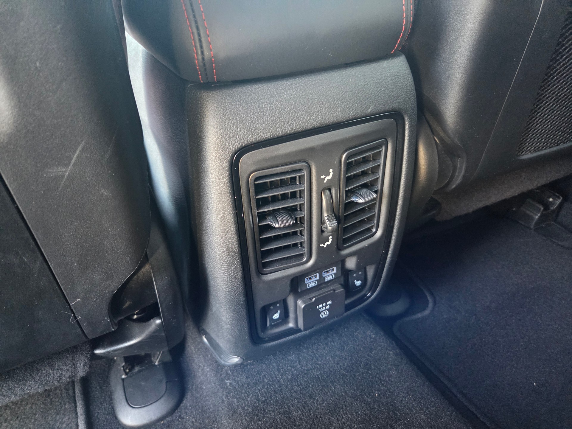 DODGE Durango 3.6 V6 4x4 GT Plus 299PS / 6-Plätzer / 3.5T AHK-image-8