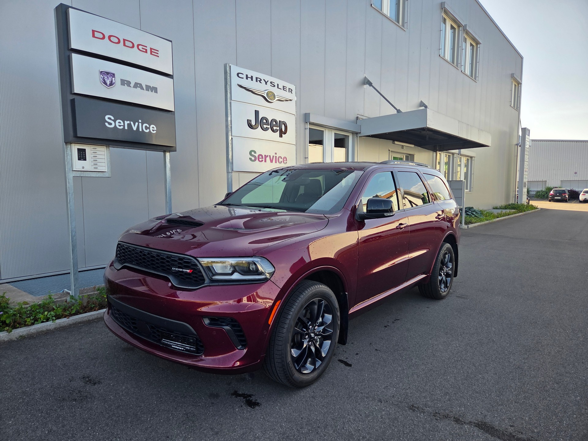 DODGE Durango 3.6 V6 4x4 GT Plus 299PS / 6-Plätzer / 3.5T AHK-showroom-element-1