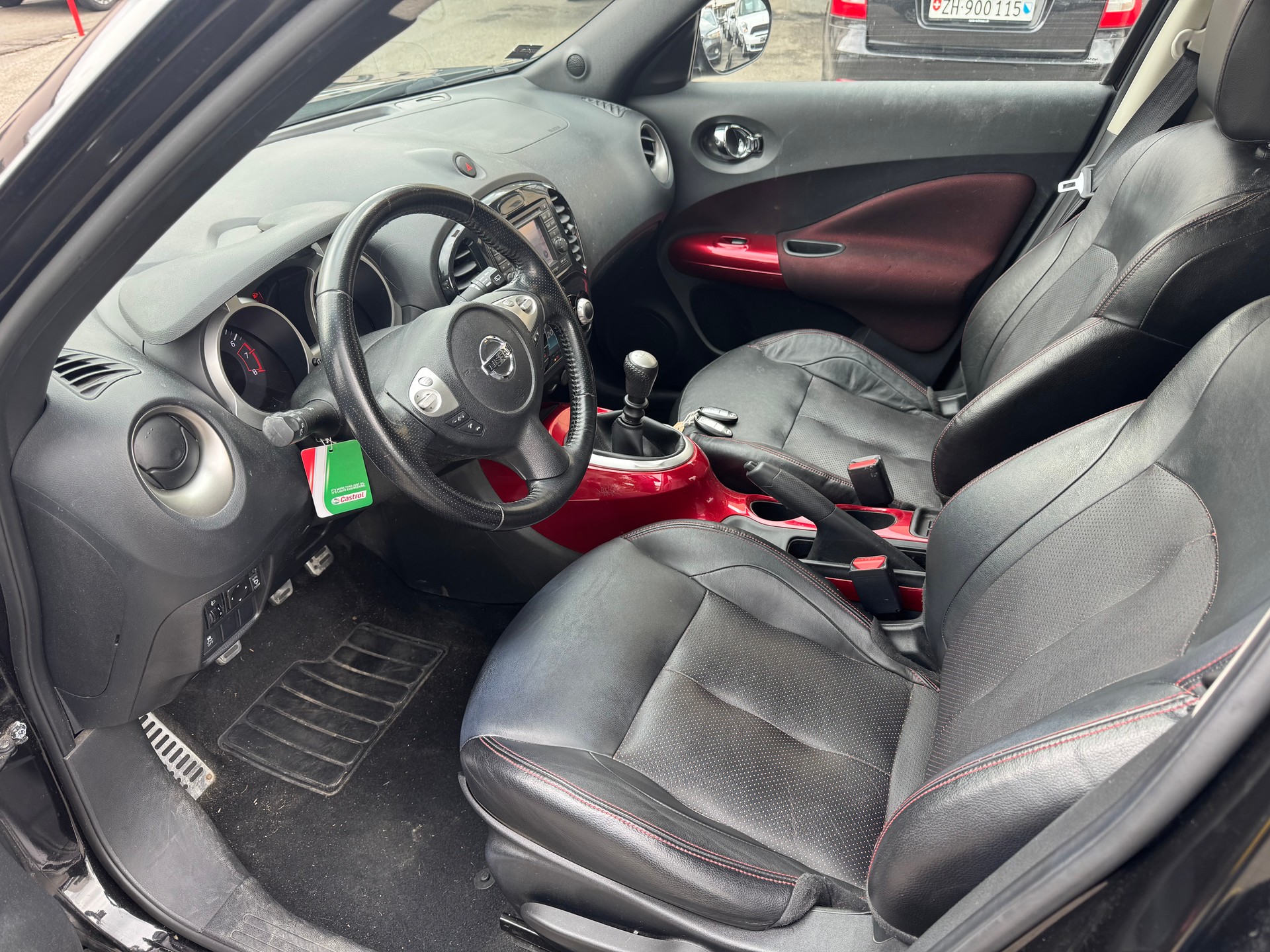 NISSAN Juke 1.6 DIG-T tekna-image-9