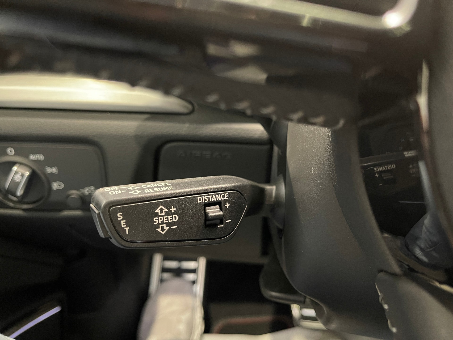 AUDI S3 Sportback 2.0 TFSI quattro S-tronic-image-16